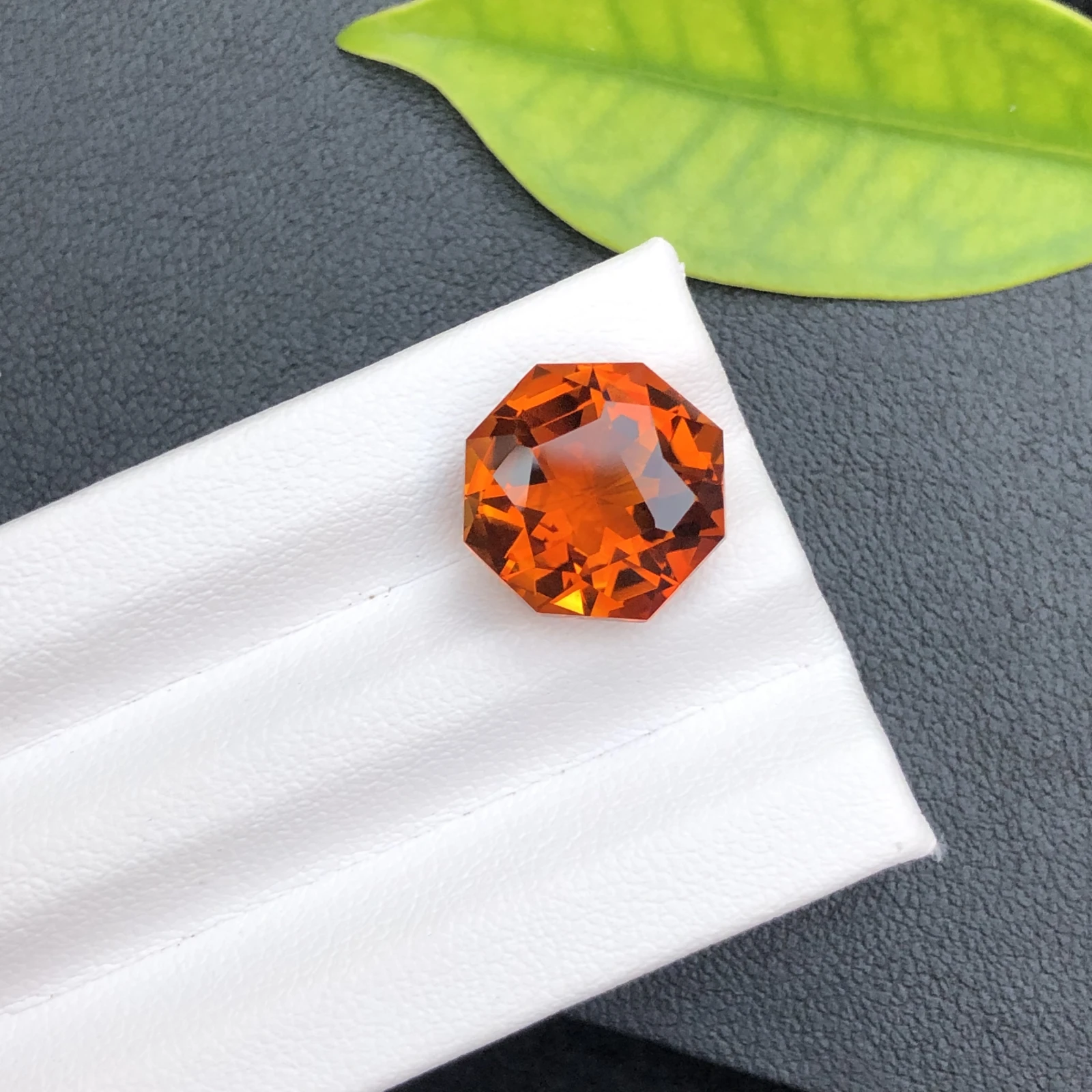 8.20ct Natural Madeira Citrine Octagon Shape Faceted Loose Gemstone — view 7