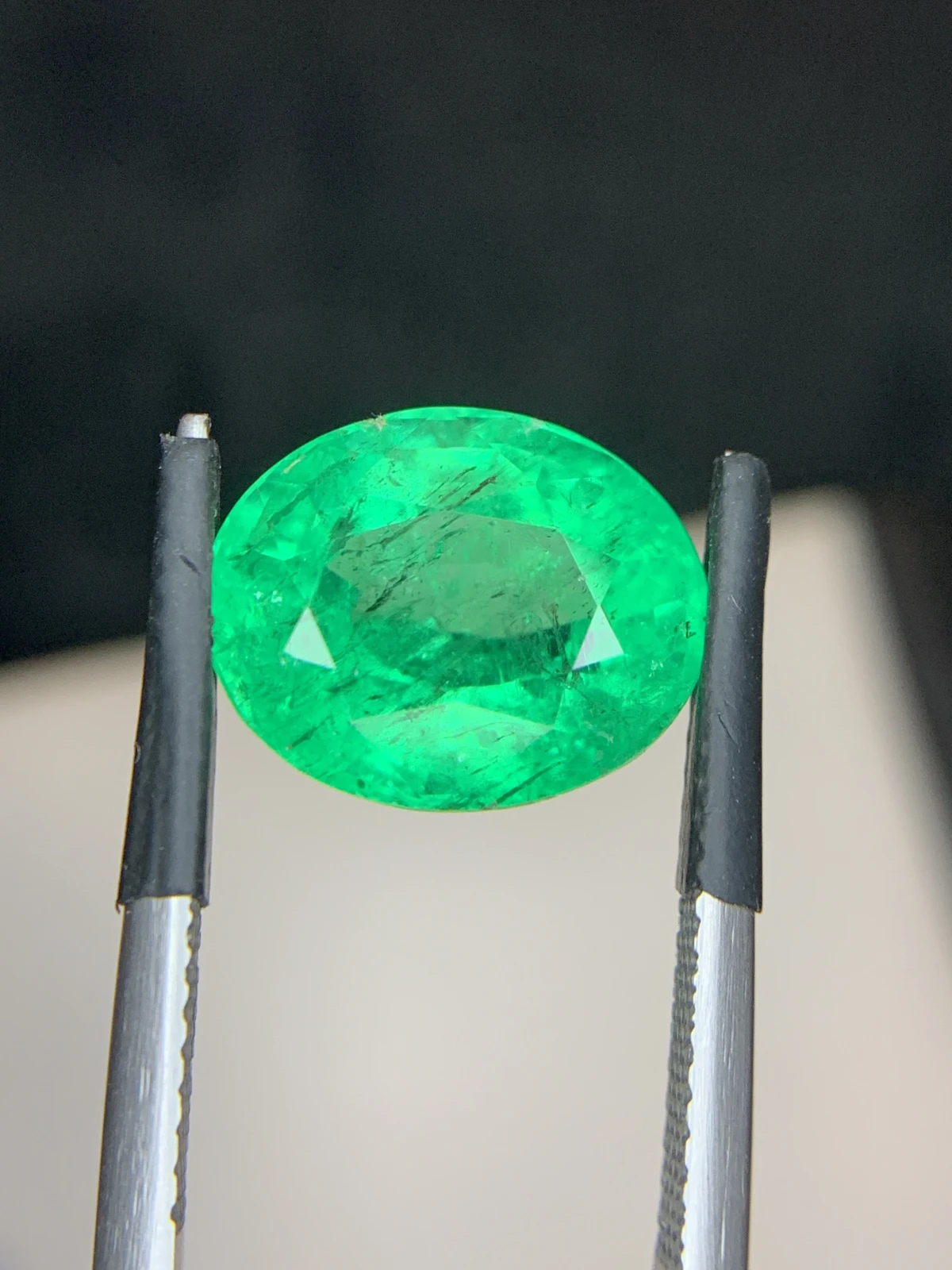 Bellerophon Certified 6.54 Ct Natural Panjshir Emerald Oval Shape Loose Gemstone — view 1