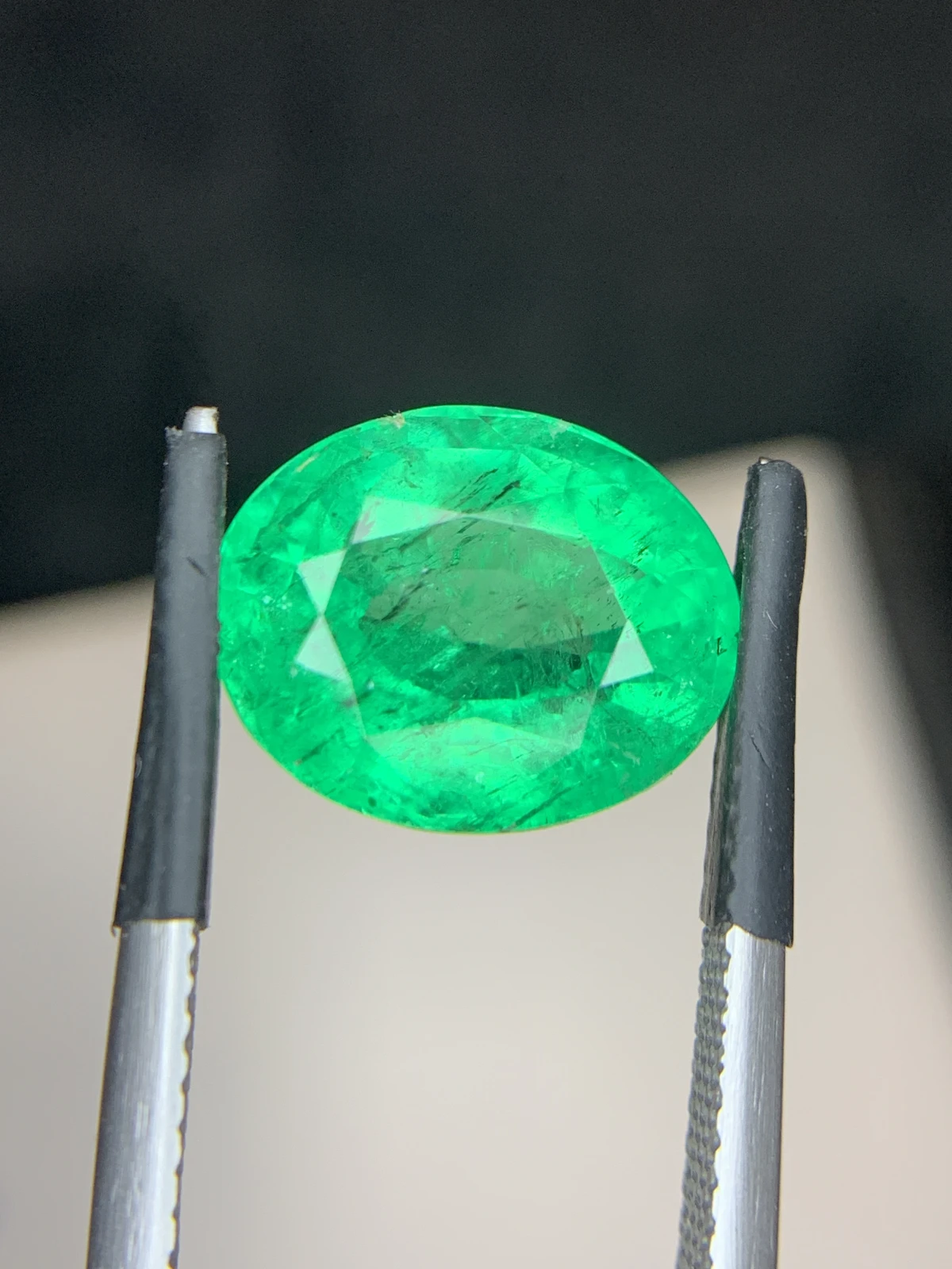 Bellerophon Certified 6.54 Ct Natural Panjshir Emerald Oval Shape Loose Gemstone — view 4