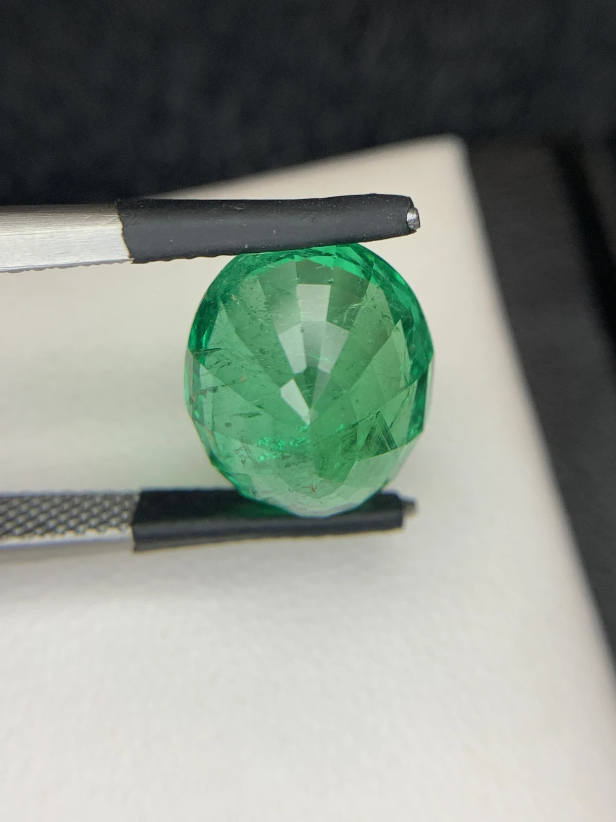 Bellerophon Certified 6.54 Ct Natural Panjshir Emerald Oval Shape Loose Gemstone — view 10