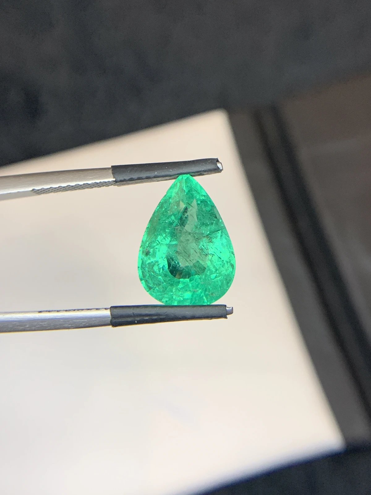 Bellerophon Certified 5.92 Ct Natural Panjshir Emerald Pear Shape Loose Gemstone — view 9
