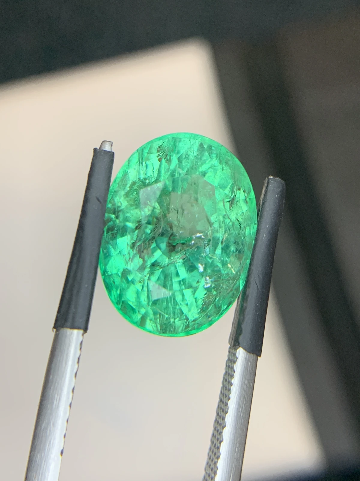 Bellerophon Certified 6.87 Ct Natural Panjshir Emerald Oval Shape Loose Gemstone — view 7