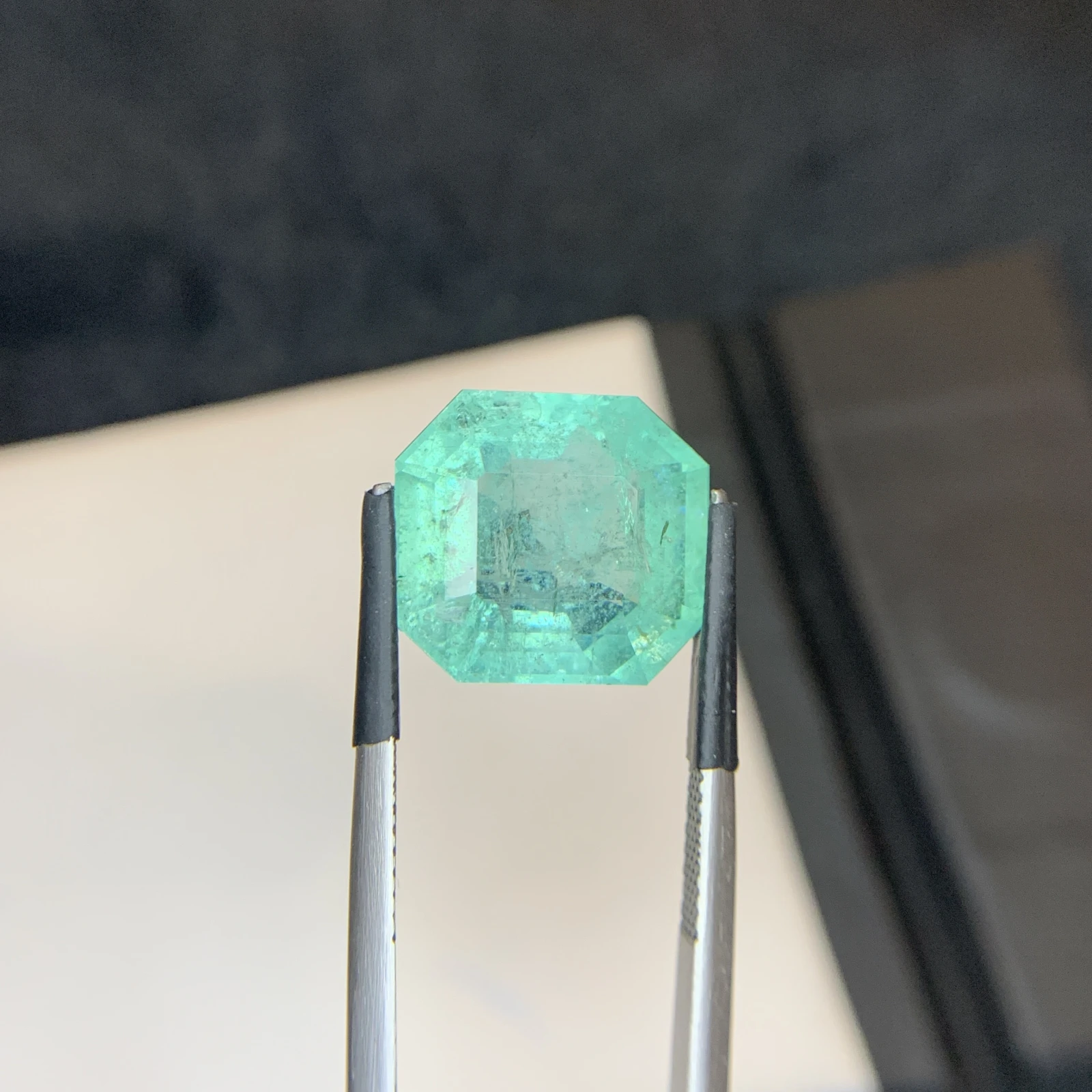 Bellerophon Certified 10.58 Ct Natural Bluish Green  Emerald Octagonal Shape Loose Gemstone from Zambia — view 5