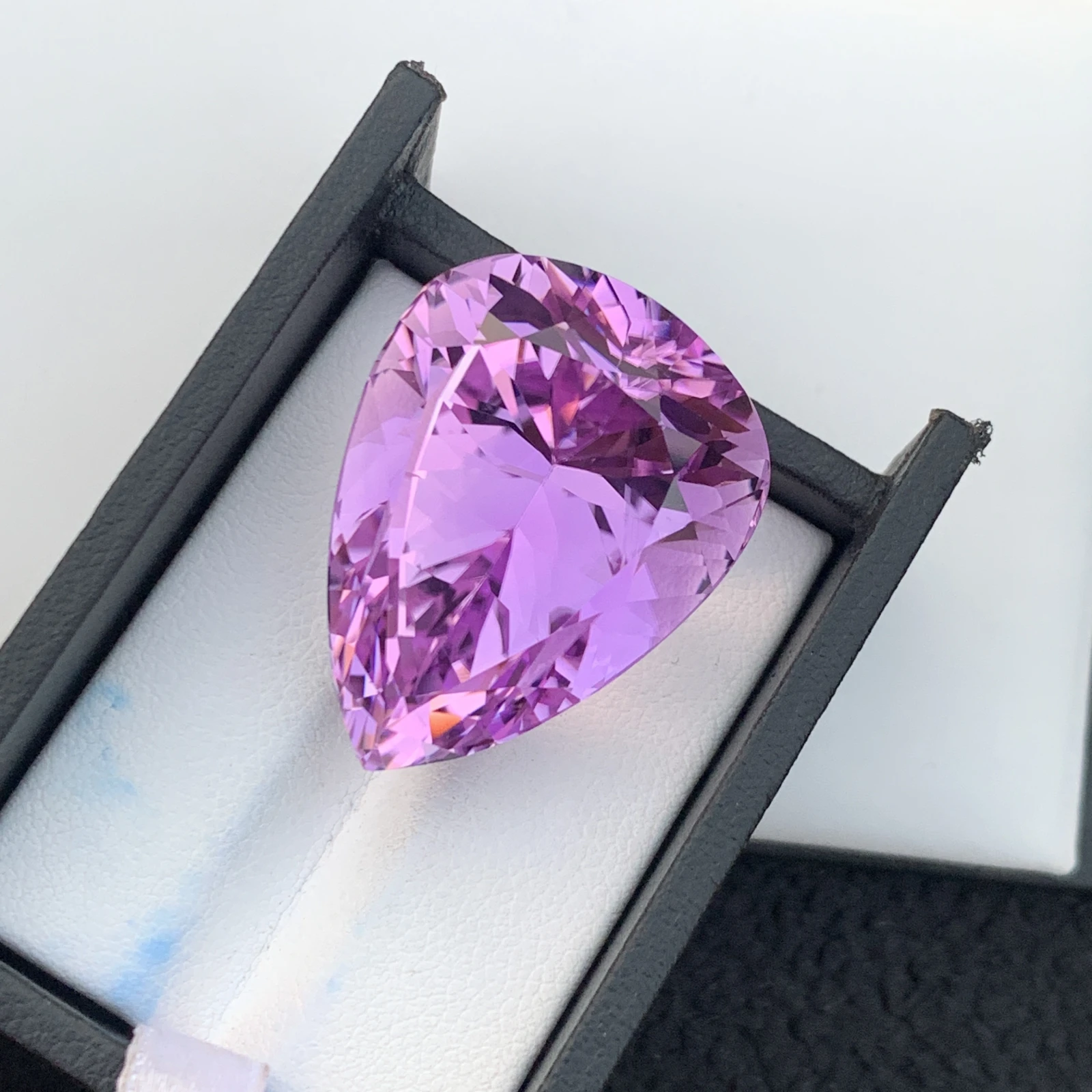94.75ct Natural Pink Kunzite Pear Shape Loose Gemstone from Afghanistan — view 7