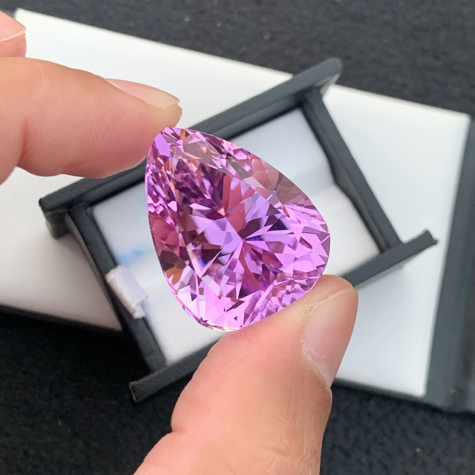 94.75ct Natural Pink Kunzite Pear Shape Loose Gemstone from Afghanistan — view 10