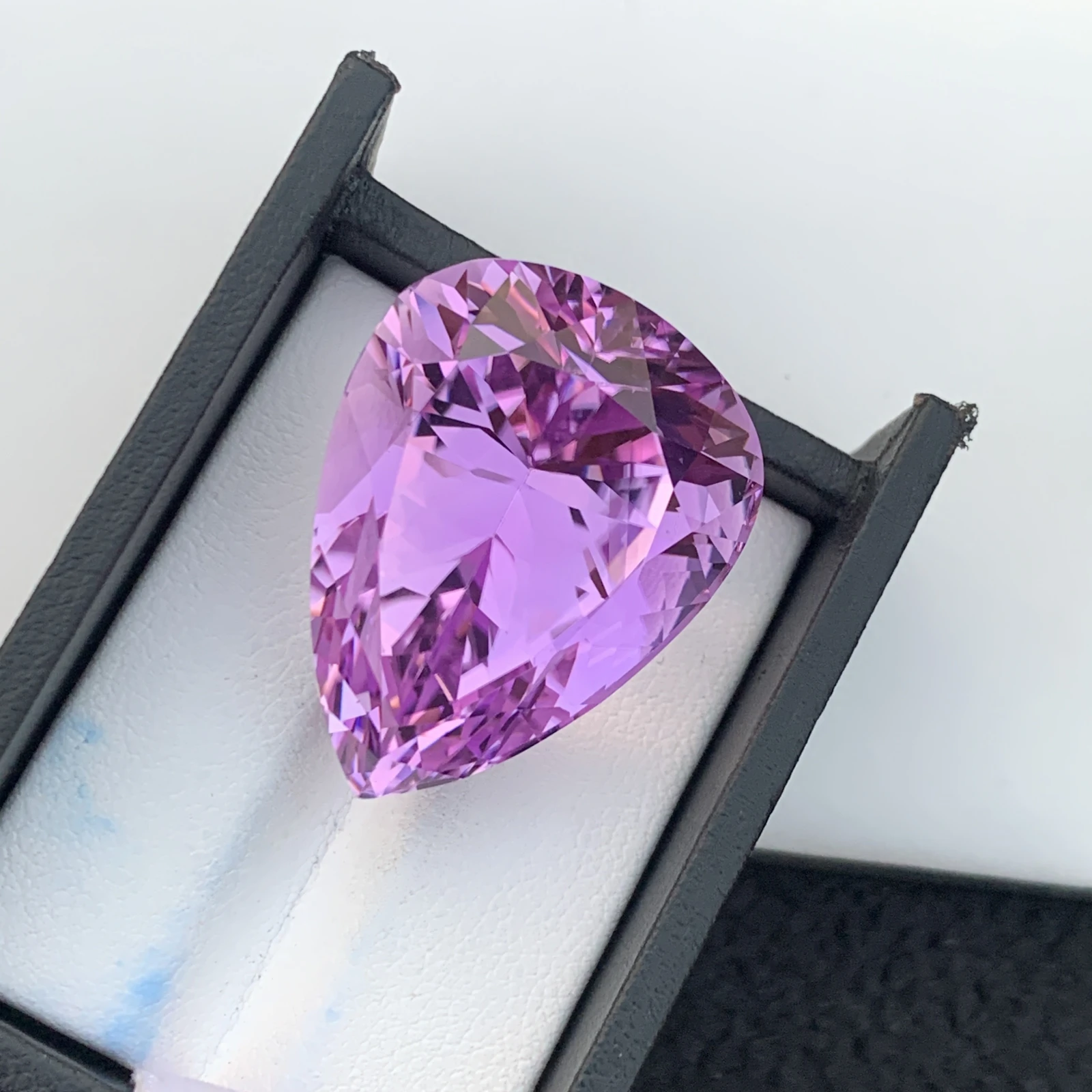 94.75ct Natural Pink Kunzite Pear Shape Loose Gemstone from Afghanistan — view 1