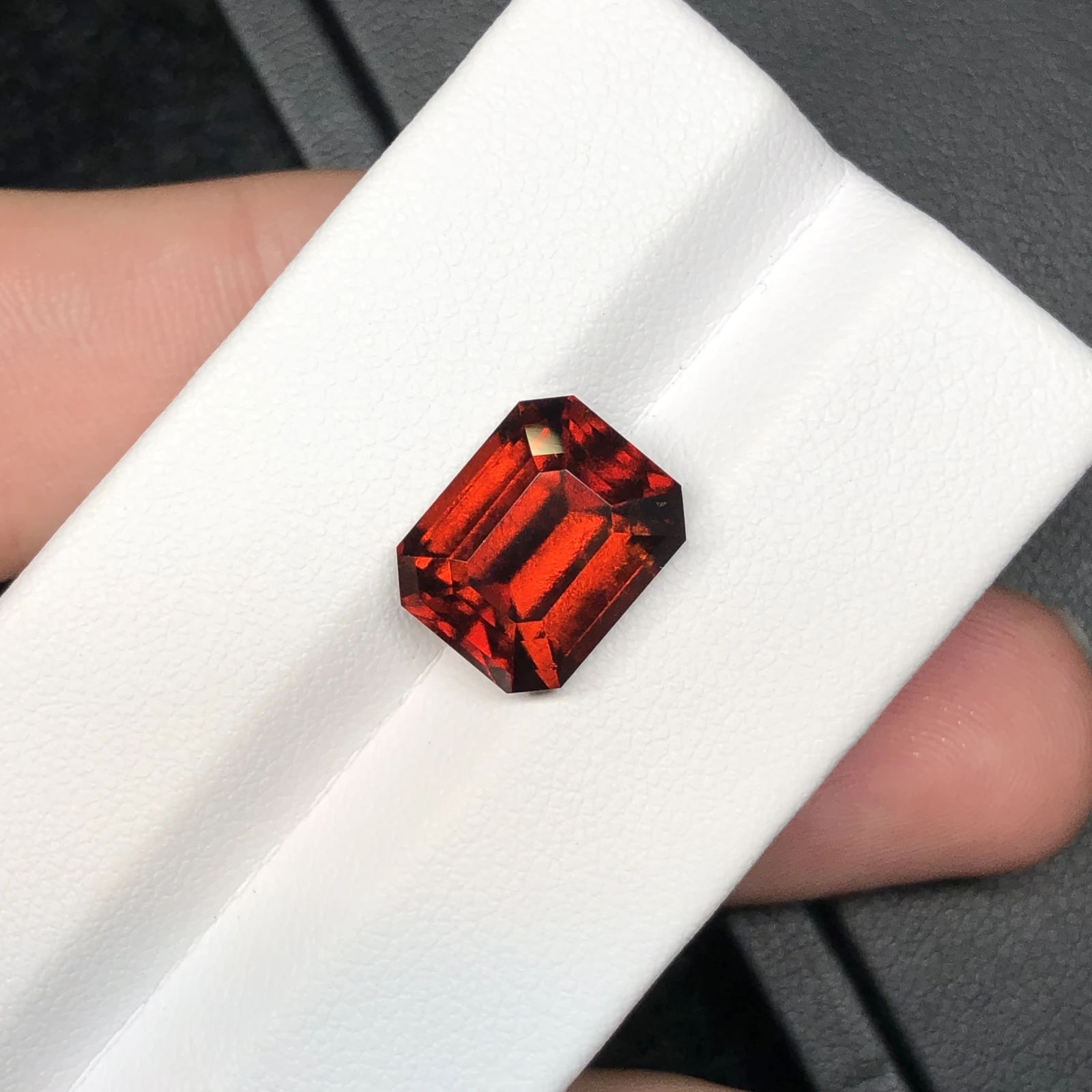8.83 Carat Natural Spessartine Garnet Faceted Loose Gemstone — view 14
