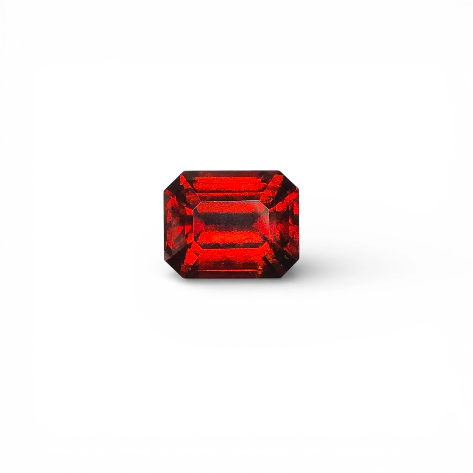 8.83 Carat Natural Spessartine Garnet Faceted Loose Gemstone — view 16