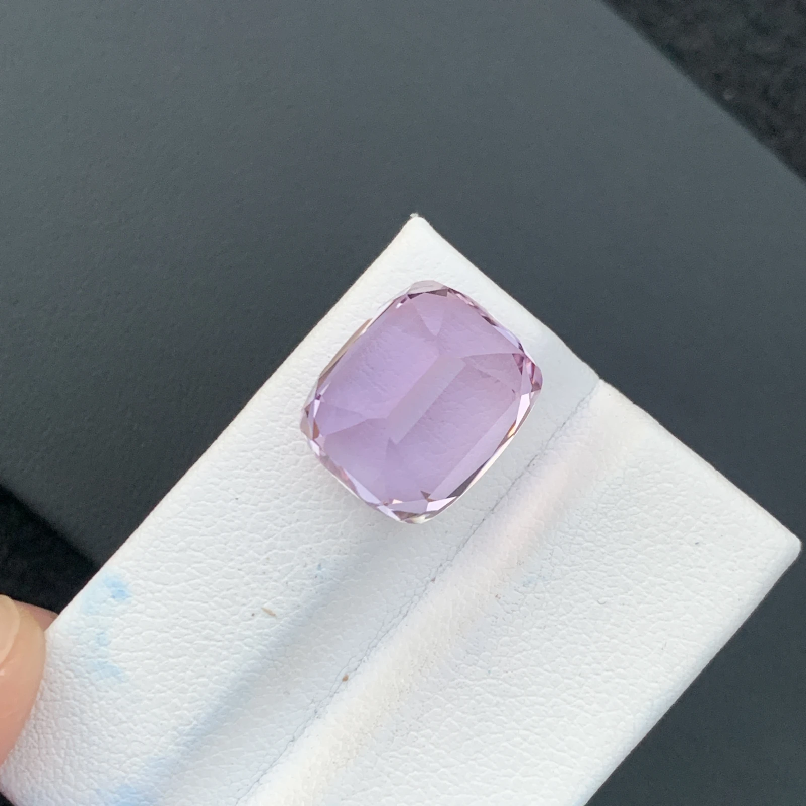 14.28 Ct Natural Unheated Pink Kunzite Cushion Shape Loose Gemstone from Afghanistan — view 15