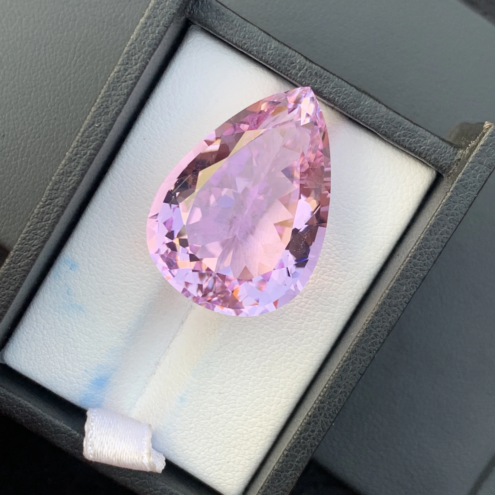 49.55 ct Natural Pink Kunzite Pear Shape Loose Gemstone from Afghanistan — view 7