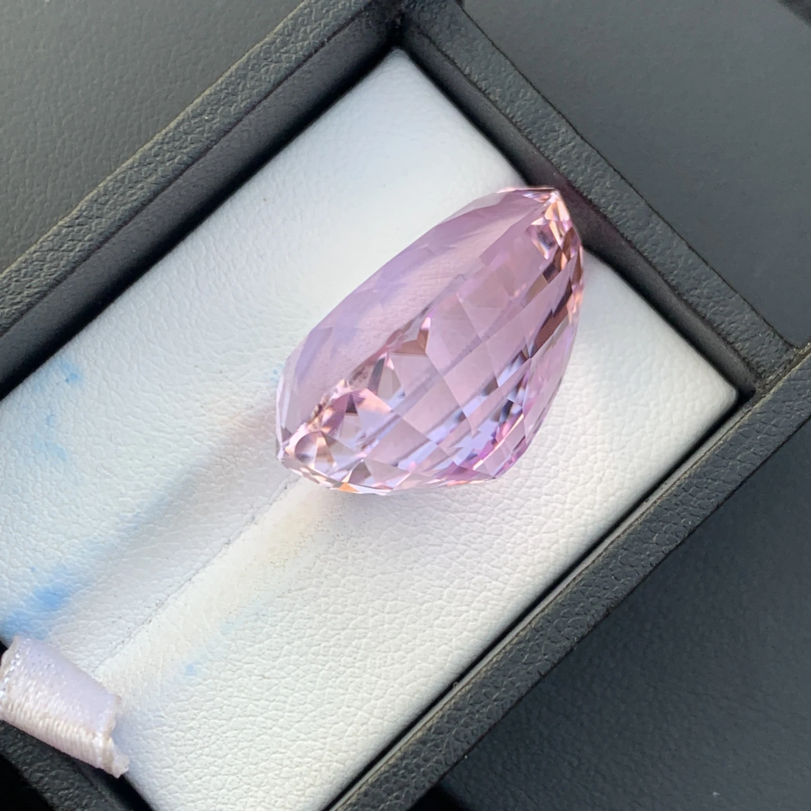 49.55 ct Natural Pink Kunzite Pear Shape Loose Gemstone from Afghanistan — view 8