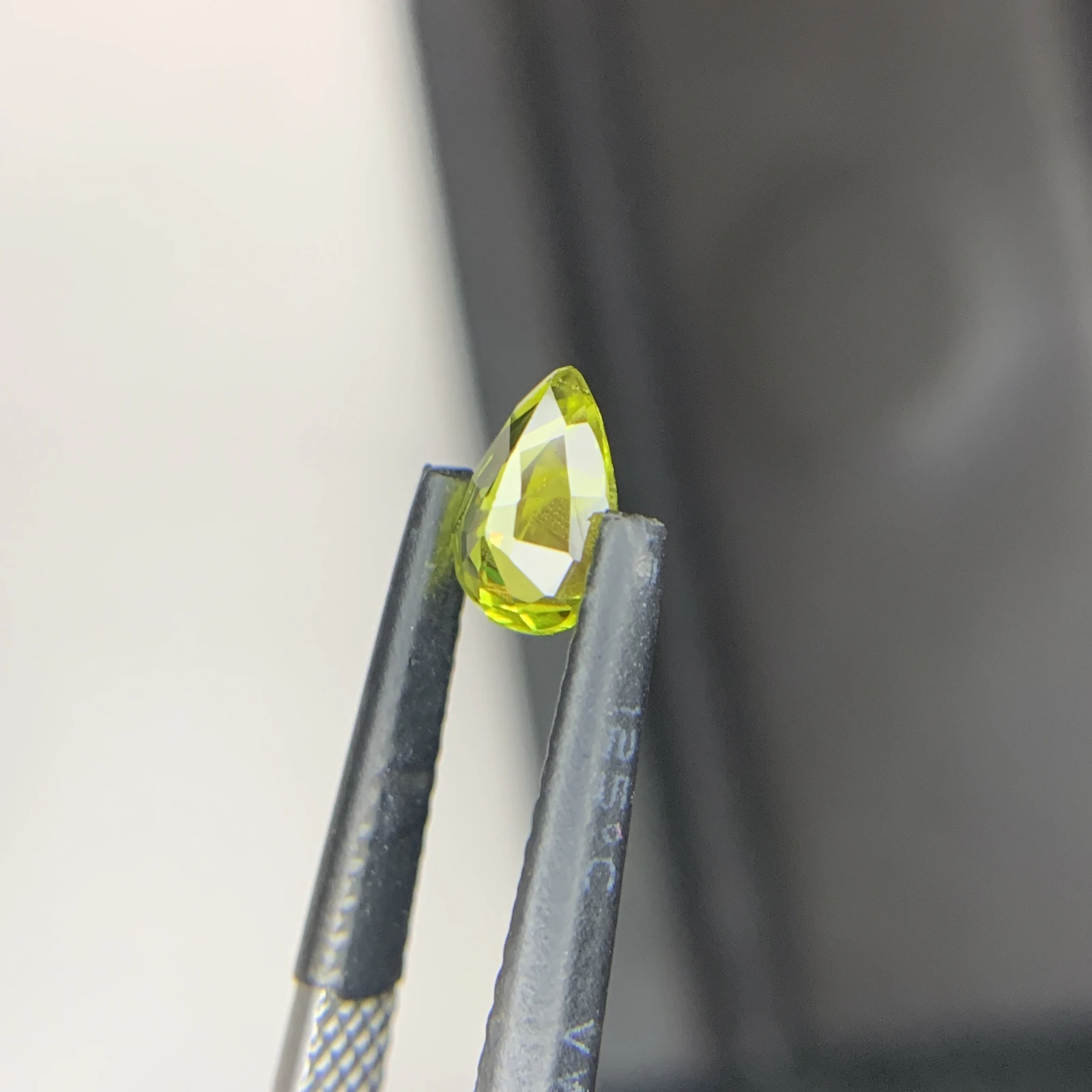 IGI Certified 0.67ct Natural Greenish Yellow Chrysoberyl Pear Shape Loose Gemstone — view 11