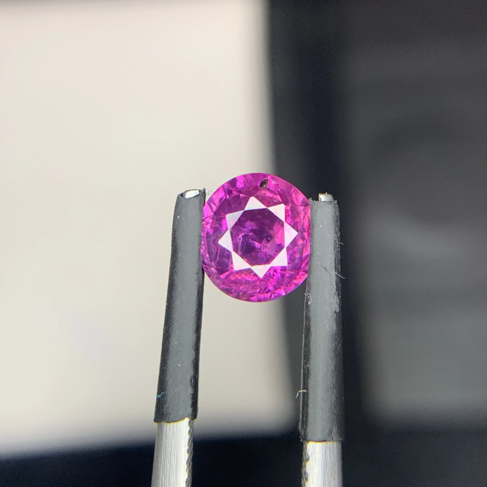 1.35 ct Natural Kashmir Pinkish Purple Sapphire Oval Shape Loose Gemstone from Pakistan — view 9