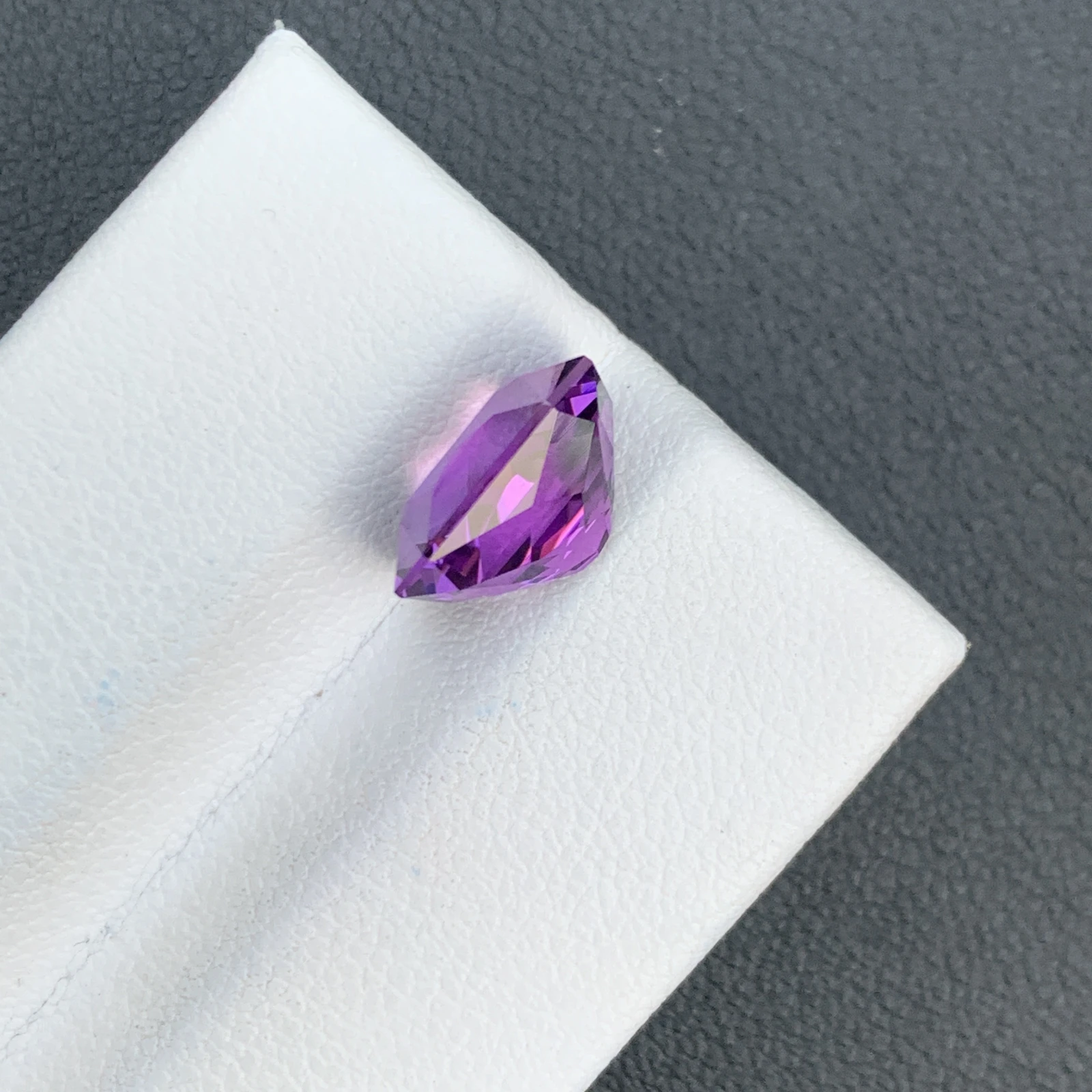 3.78 ct Natural Purple Amethyst Octagon Shape Loose Gemstone — view 12