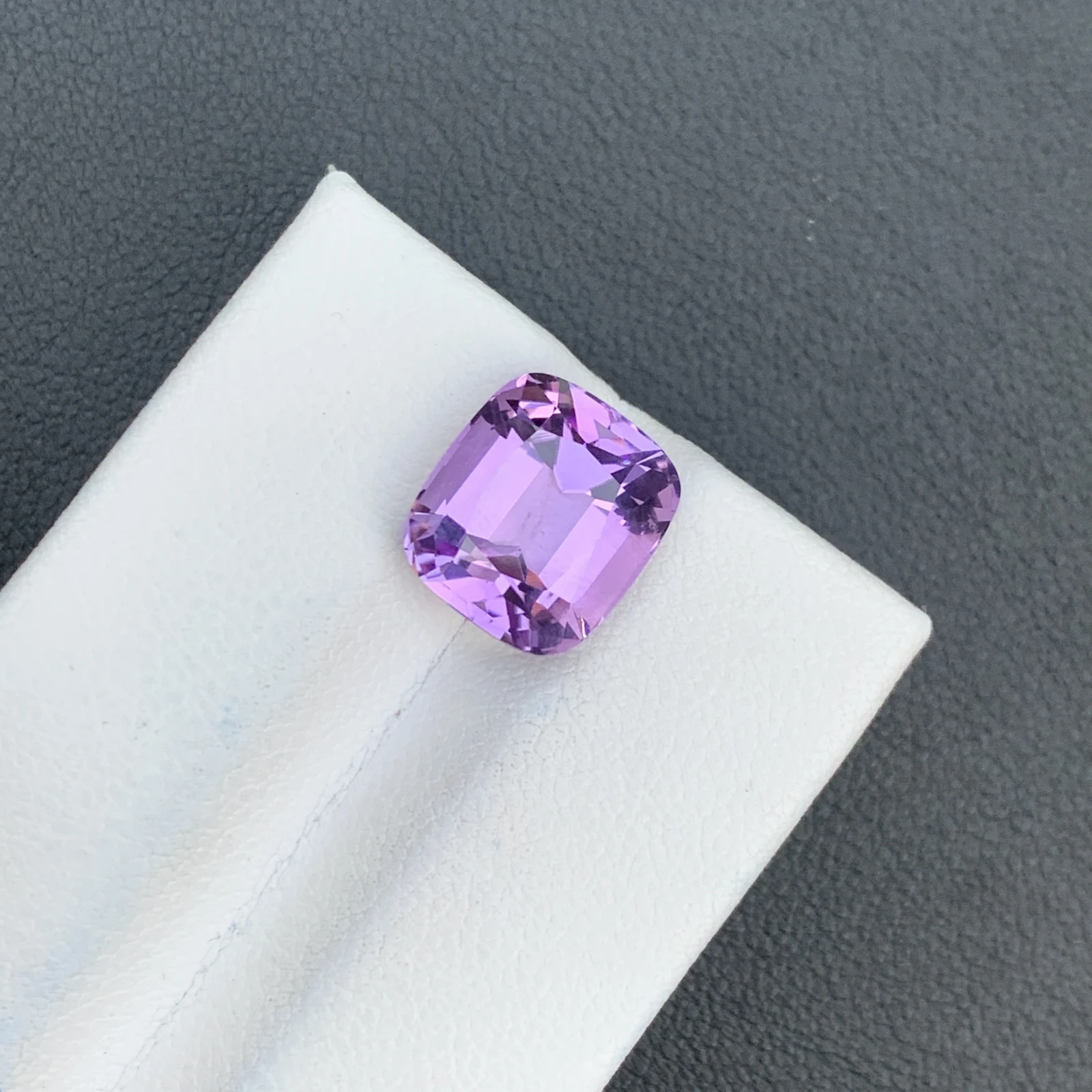 5.64 ct Natural Purple Amethyst Cushion Shape Loose Gemstone — view 2