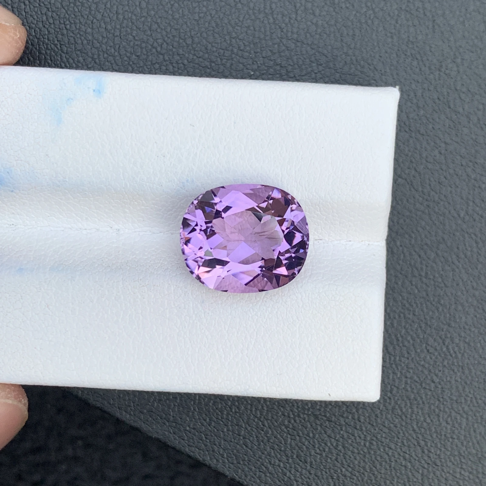 7.45 ct Natural Purple Amethyst Oval Shape Loose Gemstone — view 10