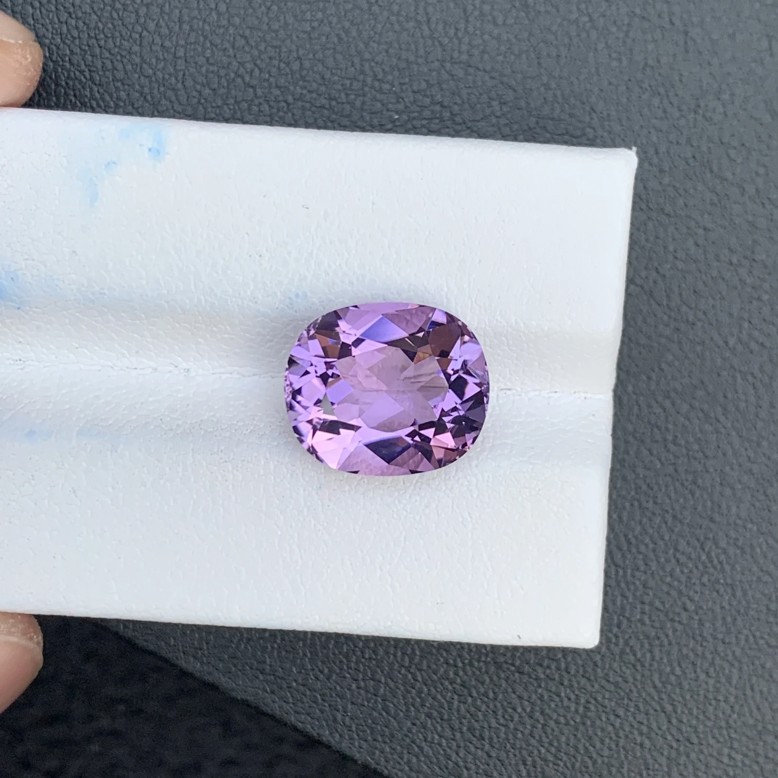 7.45 ct Natural Purple Amethyst Oval Shape Loose Gemstone — view 11