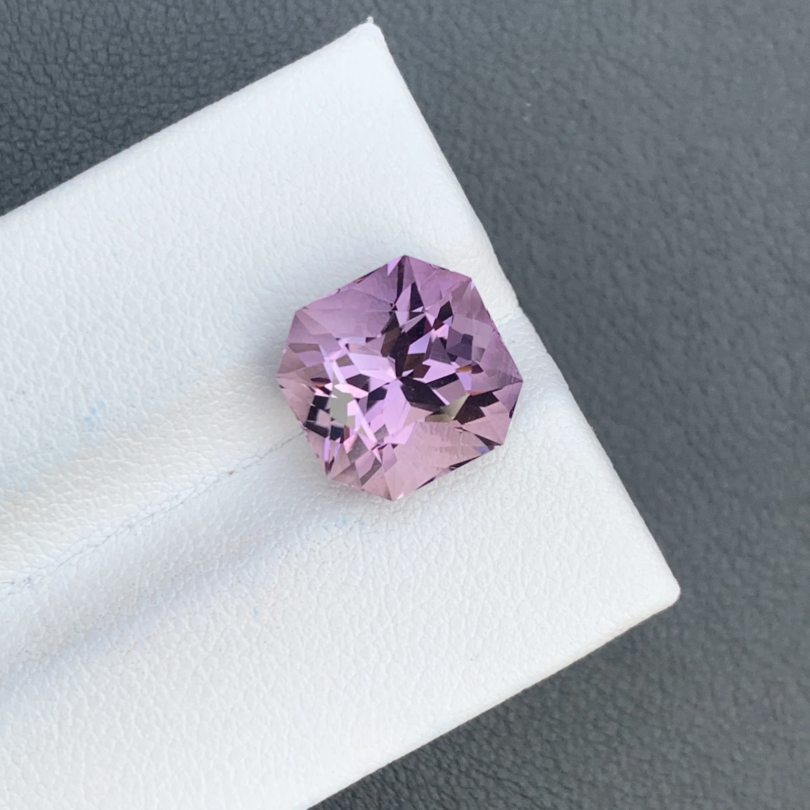 5.85 ct Natural Amethyst Asscher Shape Loose Gemstone — view 2