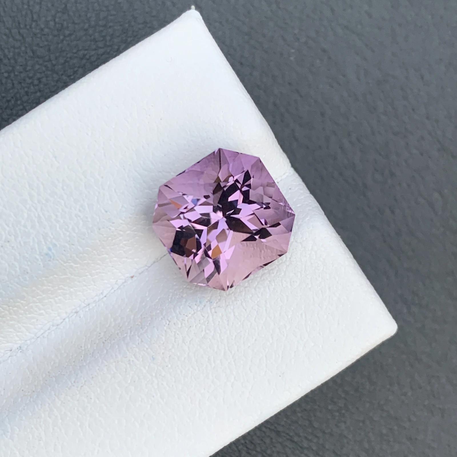 5.85 ct Natural Amethyst Asscher Shape Loose Gemstone — view 5