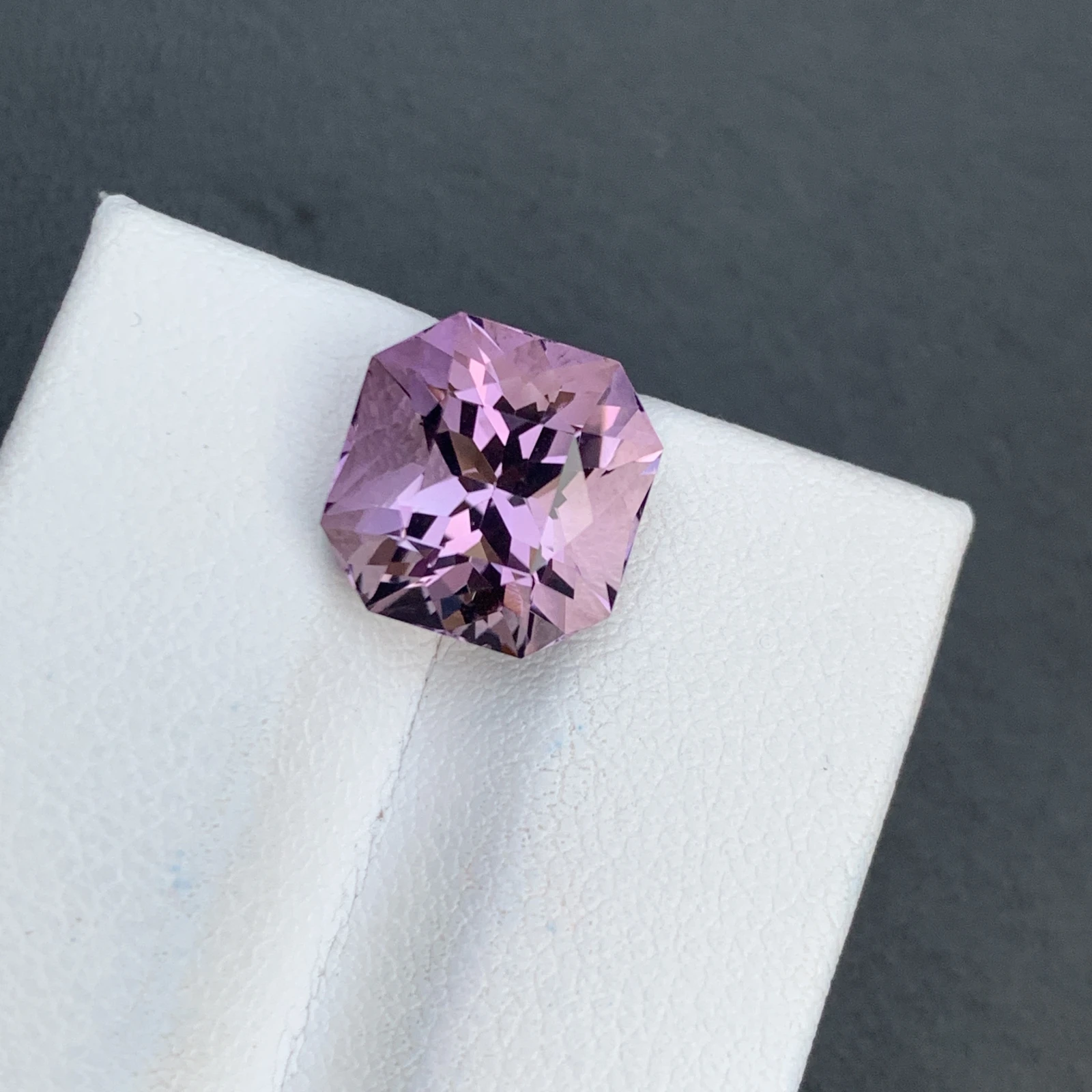 5.85 ct Natural Amethyst Asscher Shape Loose Gemstone — view 8