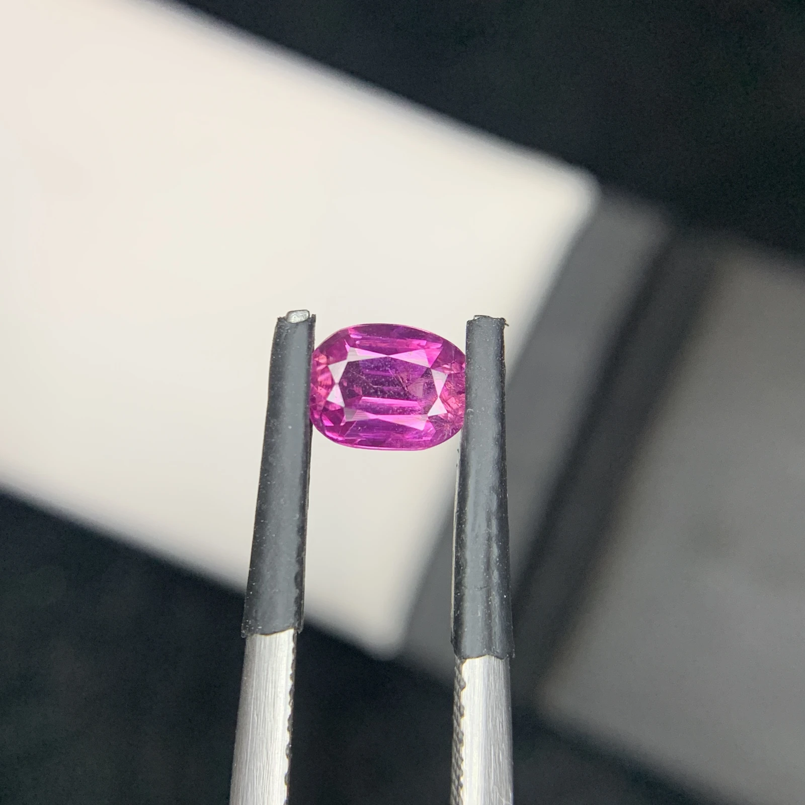 0.76 carat Natural Pink Kashmir Sapphire Cushion Shape Loose Gemstone from Pakistan — view 12