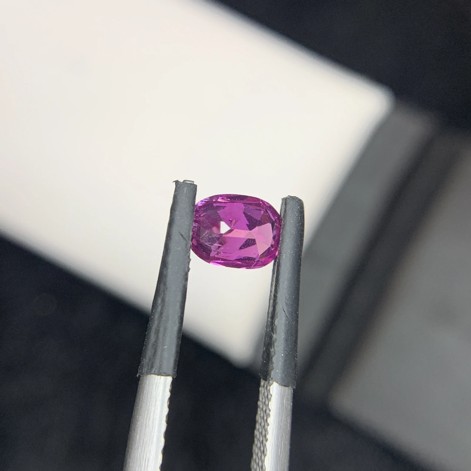 0.76 carat Natural Pink Kashmir Sapphire Cushion Shape Loose Gemstone from Pakistan — view 2