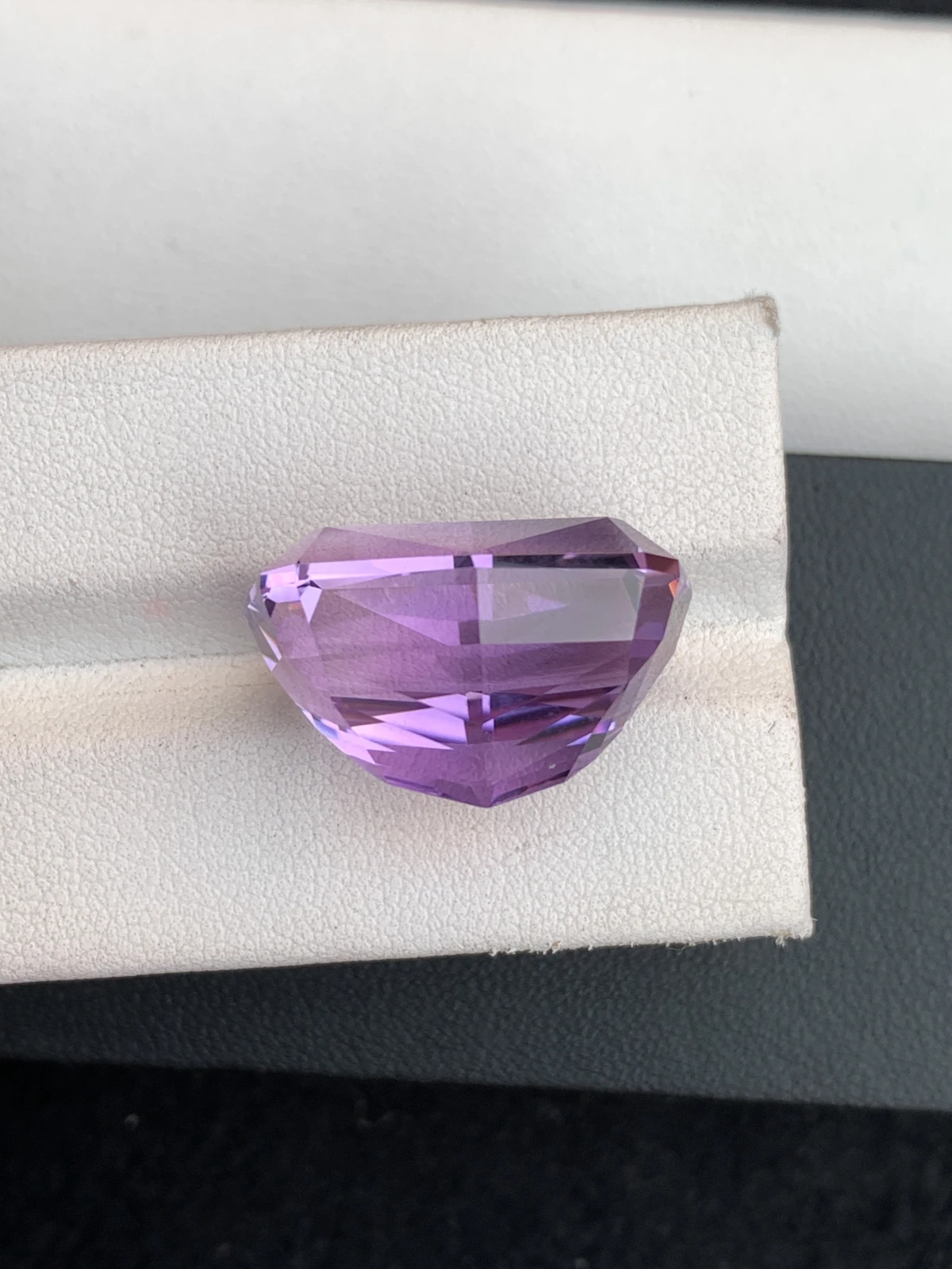 ICA GemLab Certified Natural 30.37 ct Natural Purple Amethyst Fancy Shape Loose Gemstone — view 11