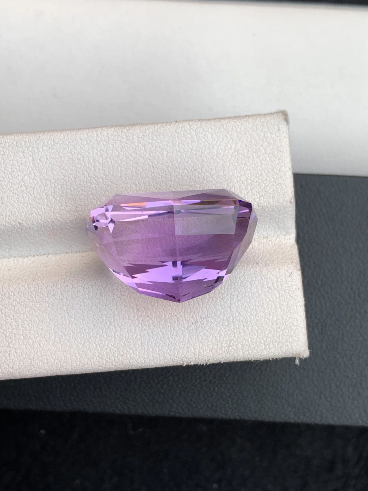 ICA GemLab Certified Natural 30.37 ct Natural Purple Amethyst Fancy Shape Loose Gemstone — view 12