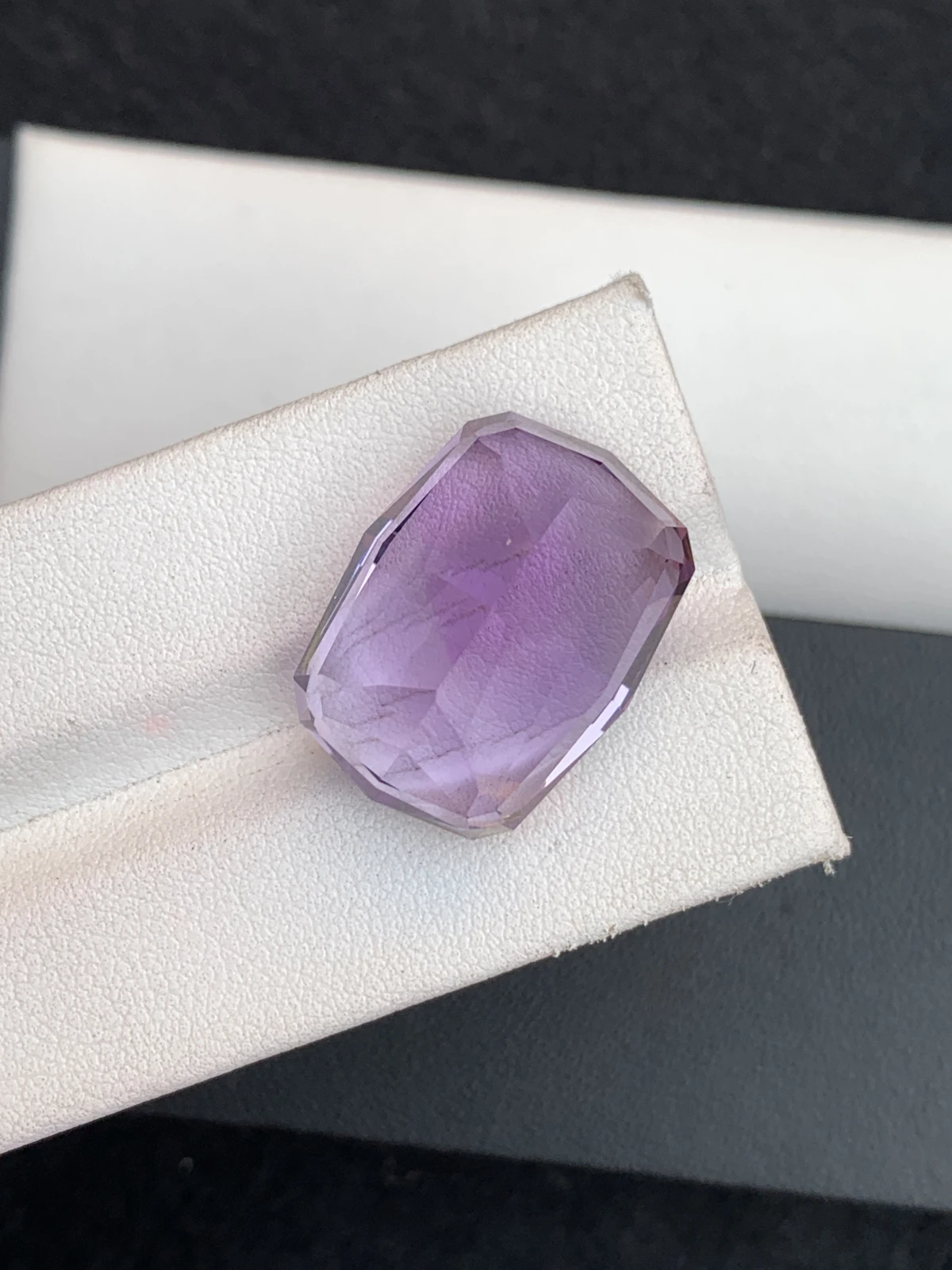 ICA GemLab Certified Natural 30.37 ct Natural Purple Amethyst Fancy Shape Loose Gemstone — view 13