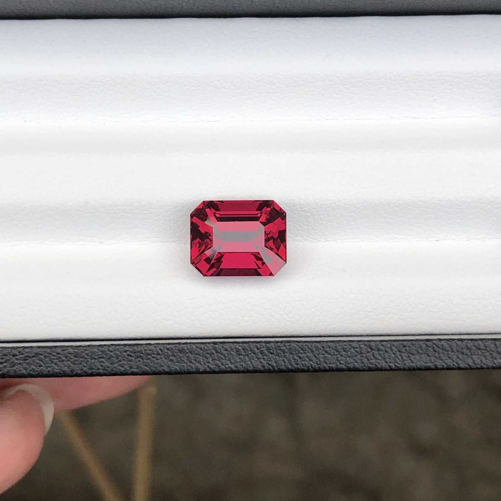 5.40 ct Natural Rhodolite Garnet Octagon Shape Loose Gemstone — view 9