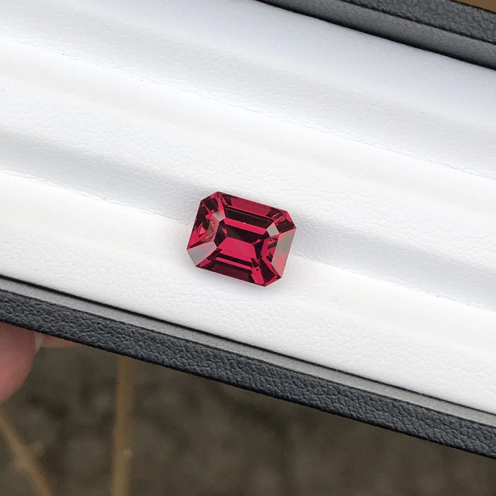 5.40 ct Natural Rhodolite Garnet Octagon Shape Loose Gemstone — view 14