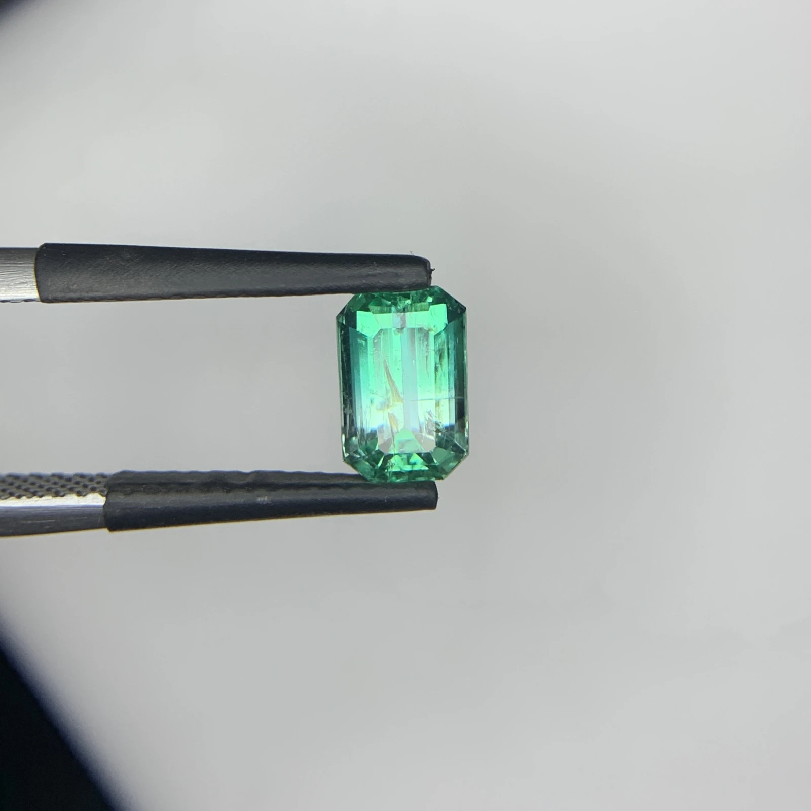 Natural Green Emerald 1.29 Carat Emerald Shape Faceted Loose Gemstone — view 5