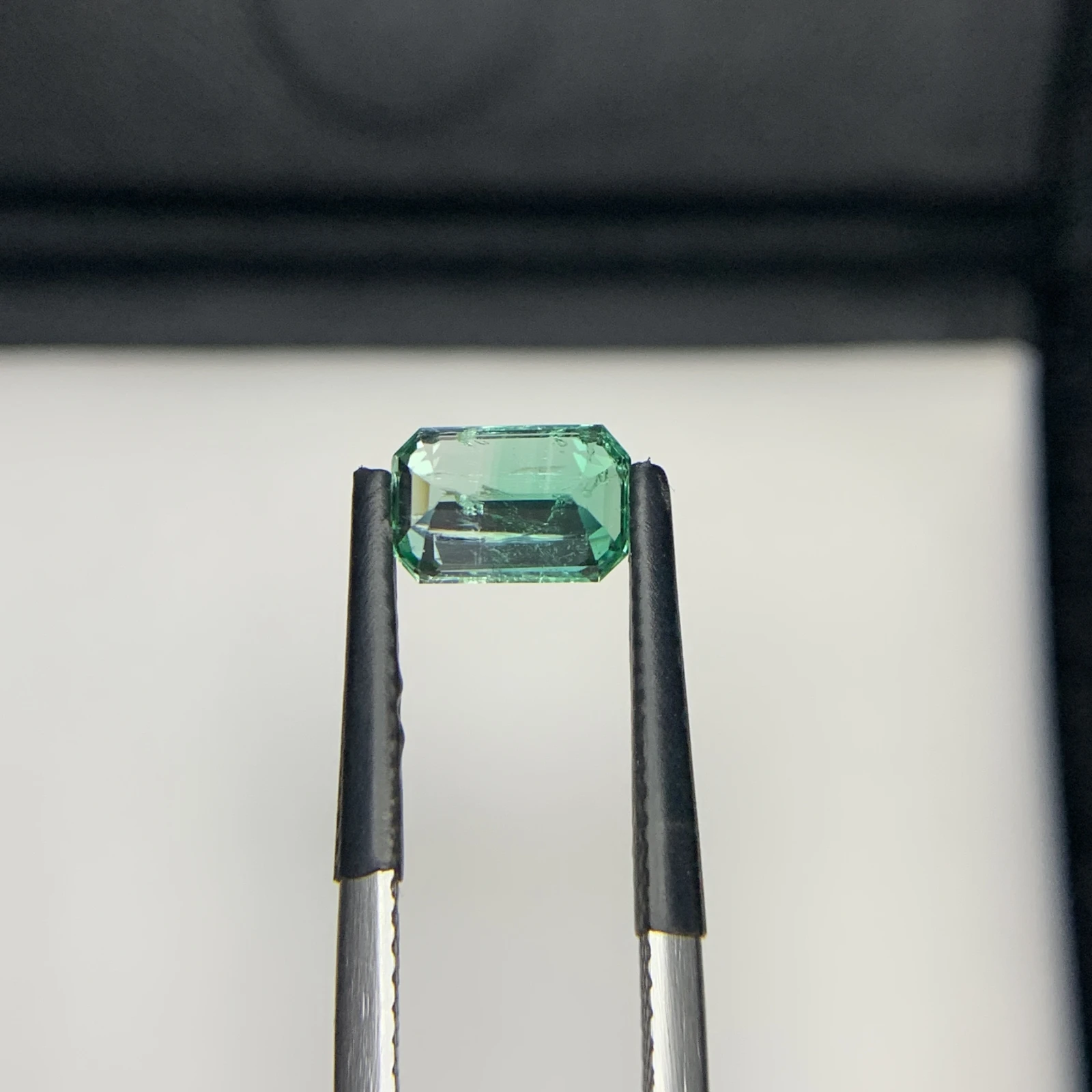 Natural Green Emerald 1.29 Carat Emerald Shape Faceted Loose Gemstone — view 19