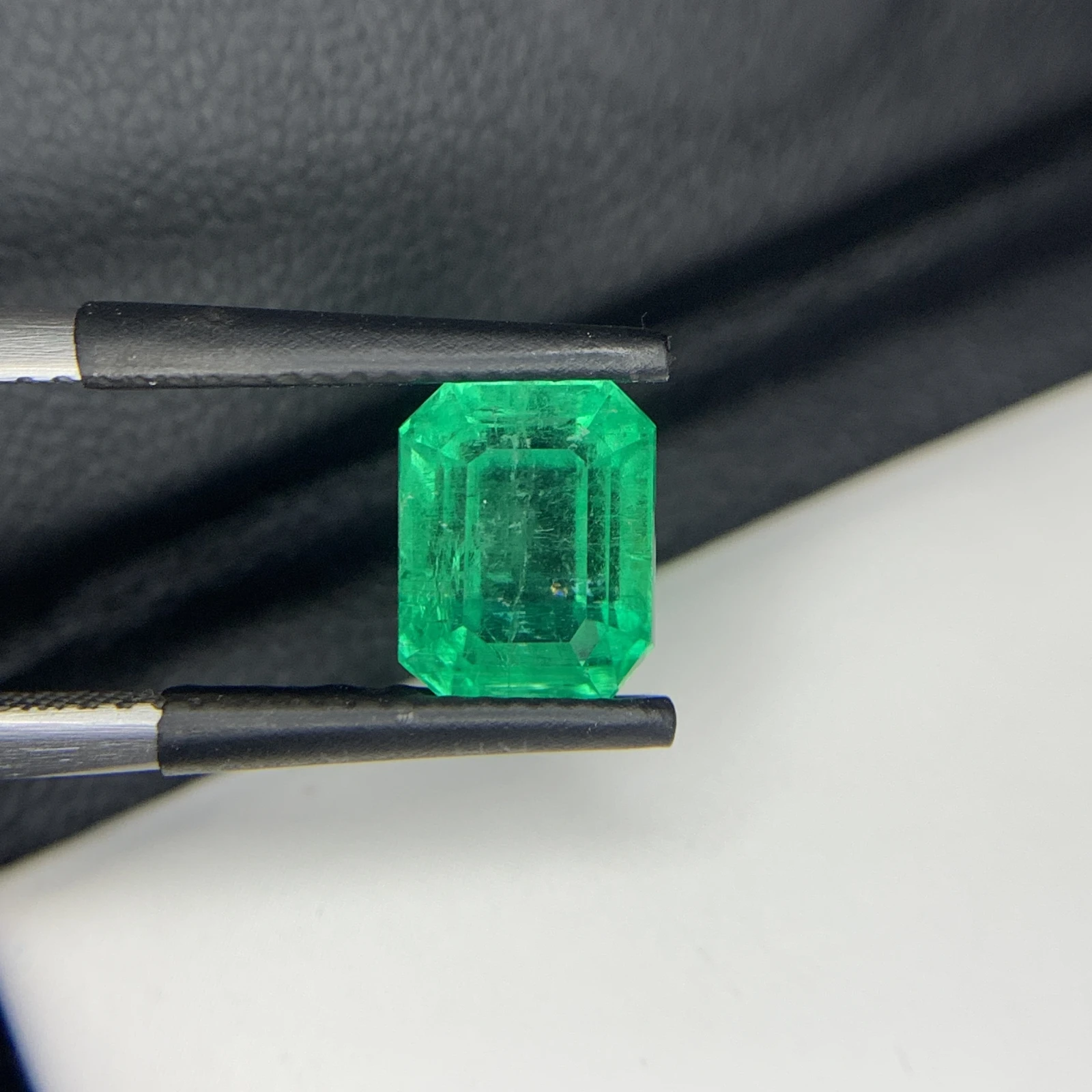 IGI Certified 2.76 ct Natural Panjshir Octagon Shape Loose Gemstone from Afghanistan — view 6