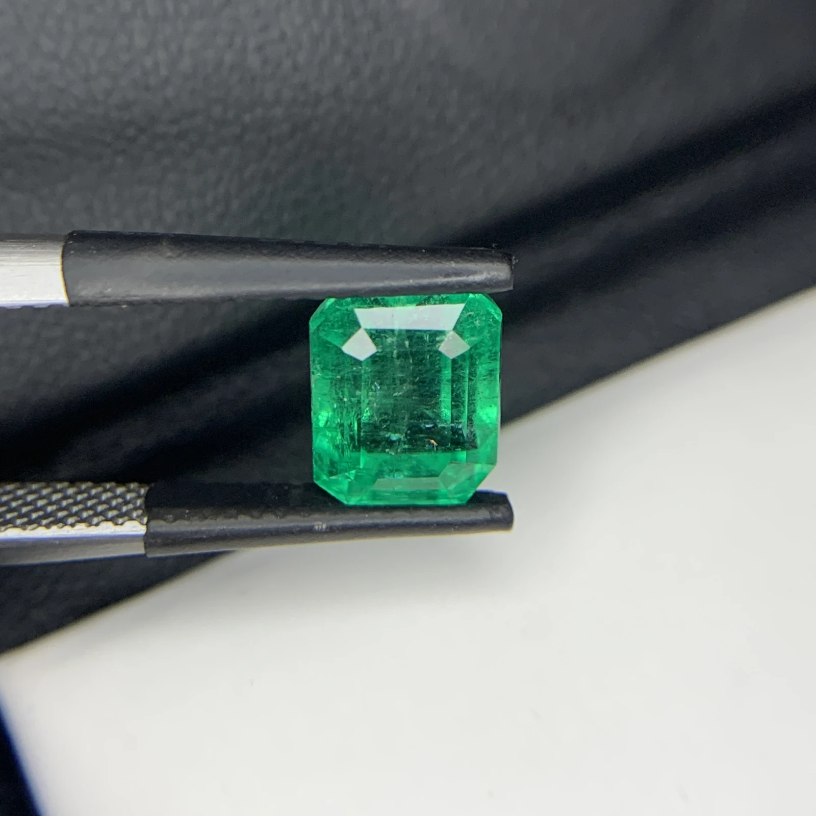 IGI Certified 2.76 ct Natural Panjshir Octagon Shape Loose Gemstone from Afghanistan — view 8