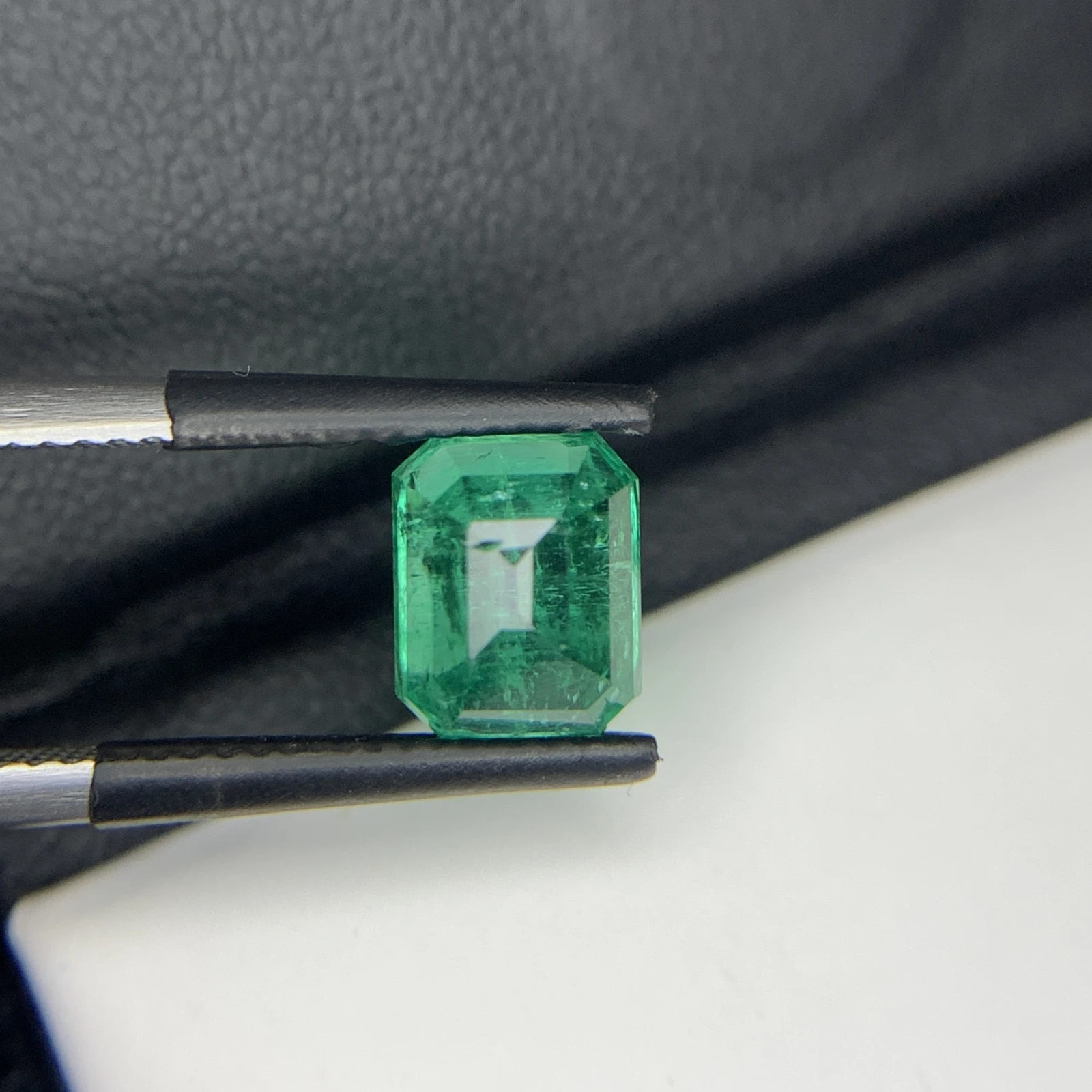 IGI Certified 2.76 ct Natural Panjshir Octagon Shape Loose Gemstone from Afghanistan — view 10