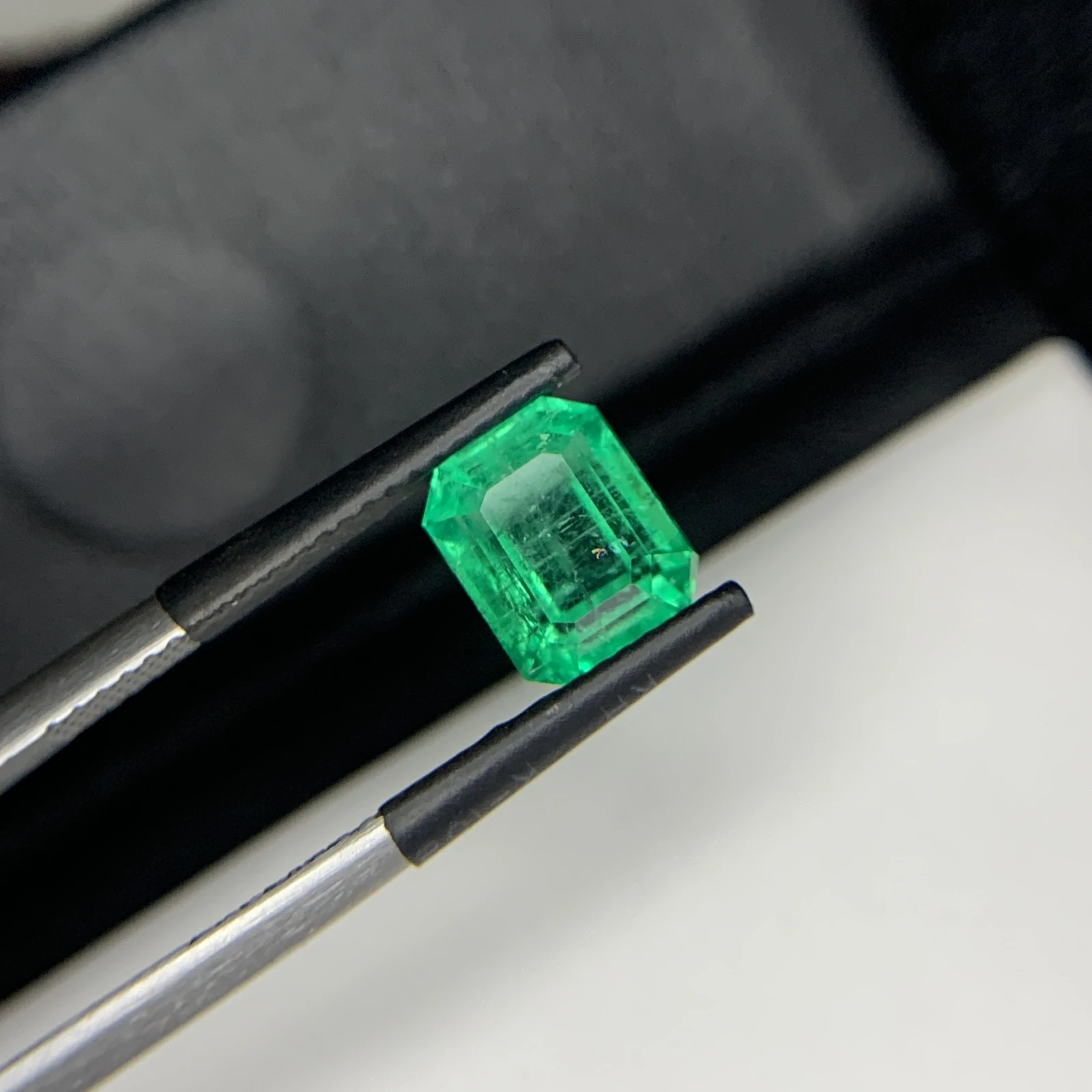IGI Certified 2.76 ct Natural Panjshir Octagon Shape Loose Gemstone from Afghanistan — view 12