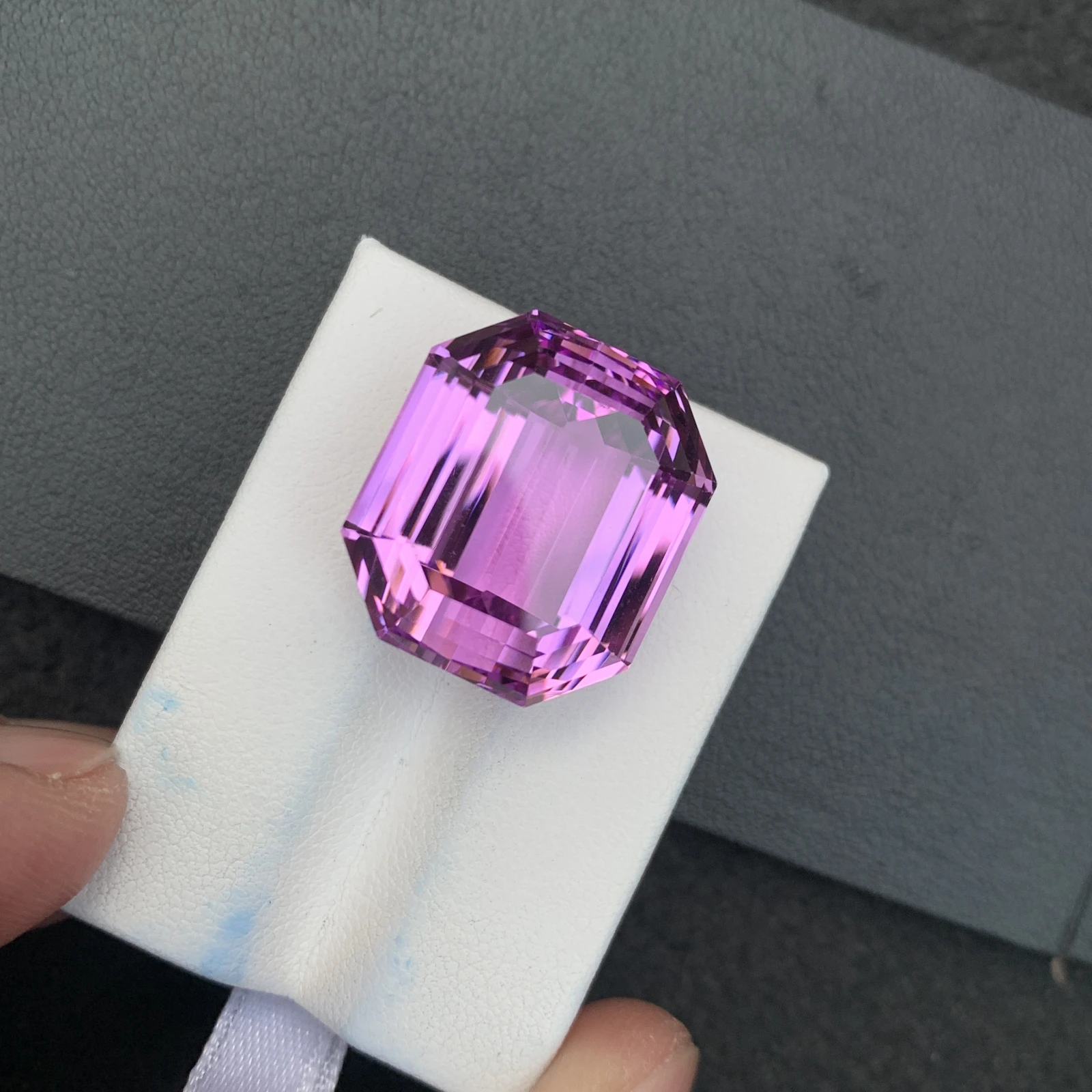 Natural Purple Kunzite 51.45 Carat Faceted Octagon Shape Loose Gemstone — view 3