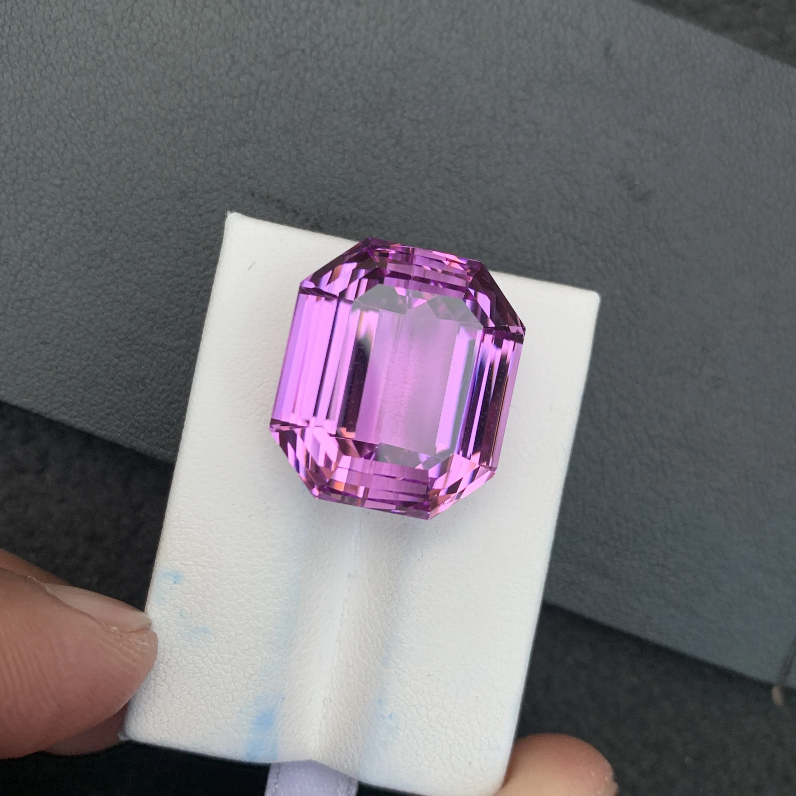 Natural Purple Kunzite 51.45 Carat Faceted Octagon Shape Loose Gemstone — view 4