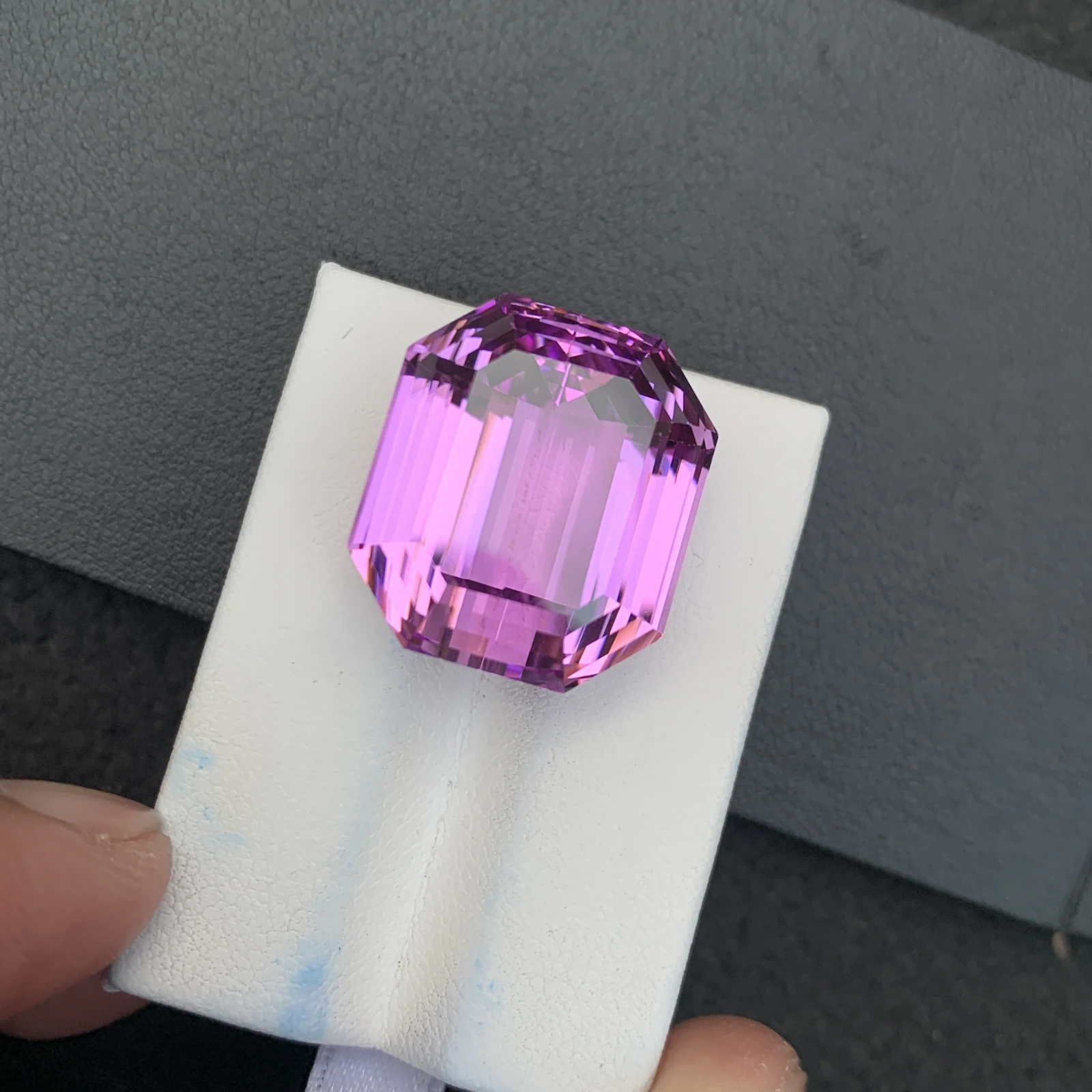 Natural Purple Kunzite 51.45 Carat Faceted Octagon Shape Loose Gemstone — view 6
