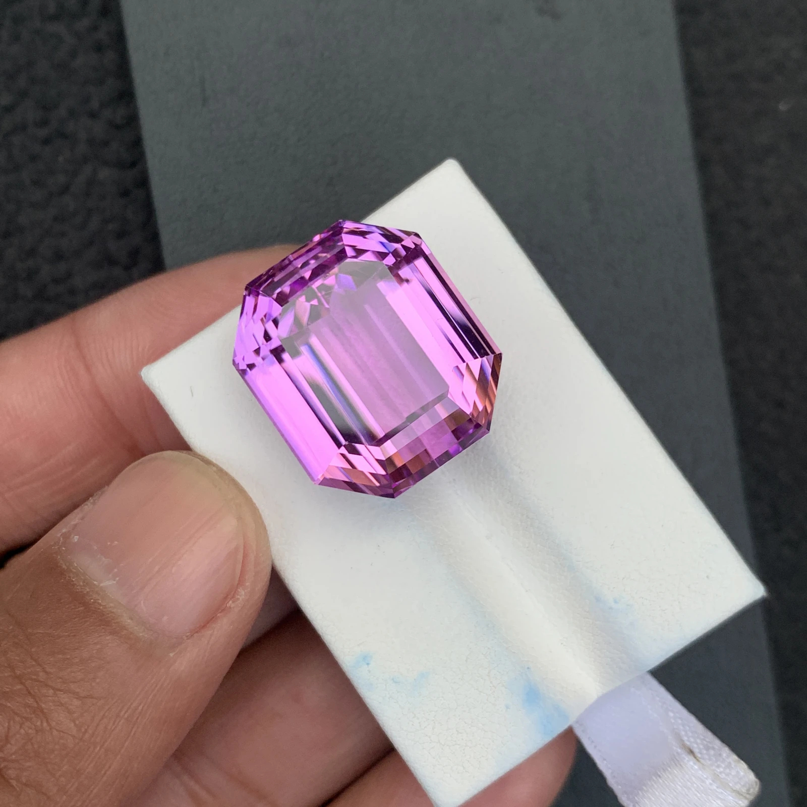 Natural Purple Kunzite 51.45 Carat Faceted Octagon Shape Loose Gemstone — view 8