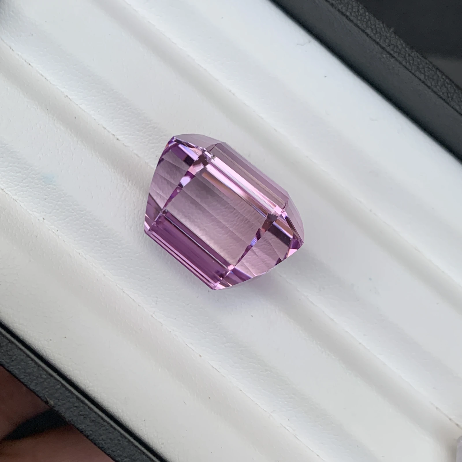 Natural Purple Kunzite 51.45 Carat Faceted Octagon Shape Loose Gemstone — view 15