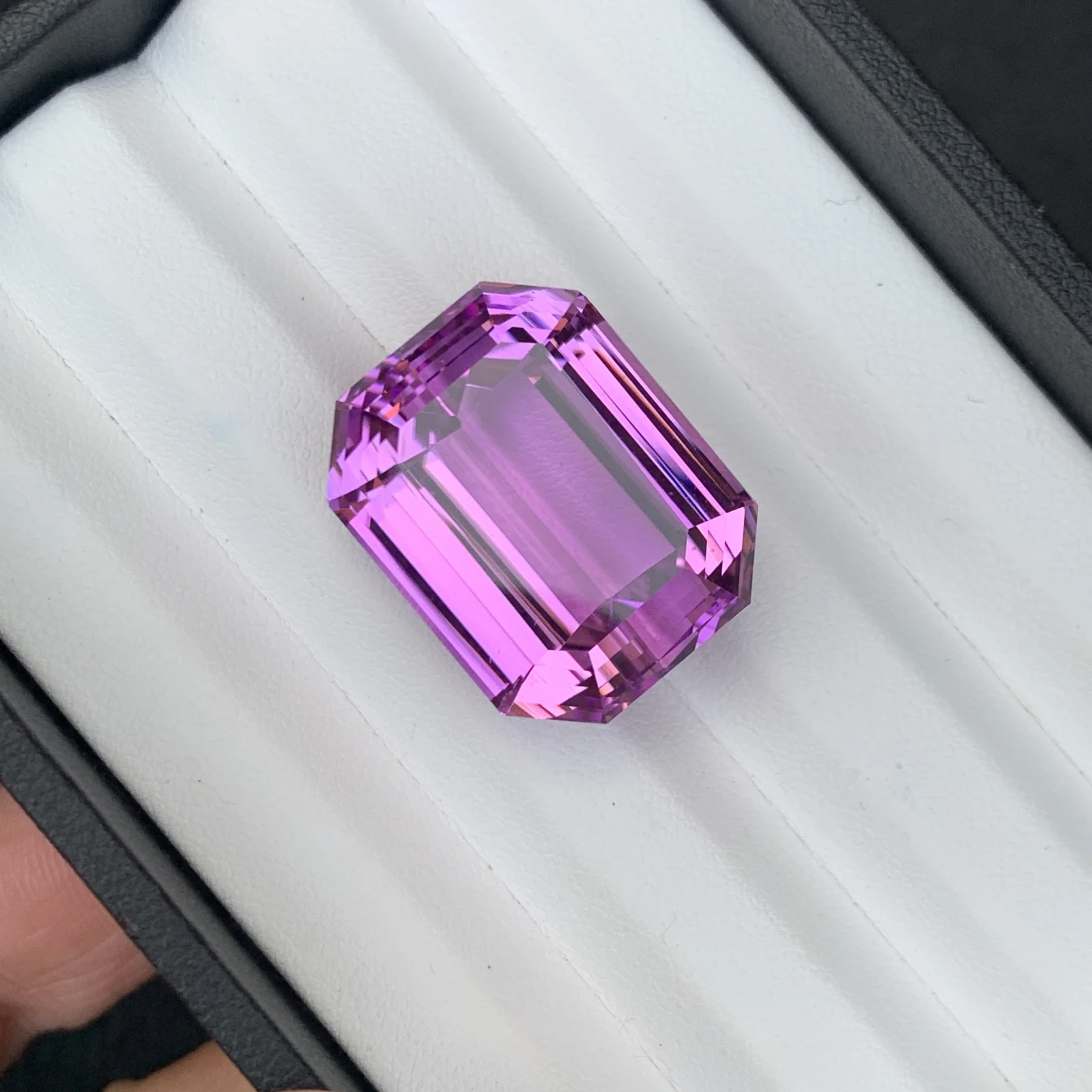 Natural Purple Kunzite 62.40 Carat Faceted Emerald Loose Gemstone — view 2