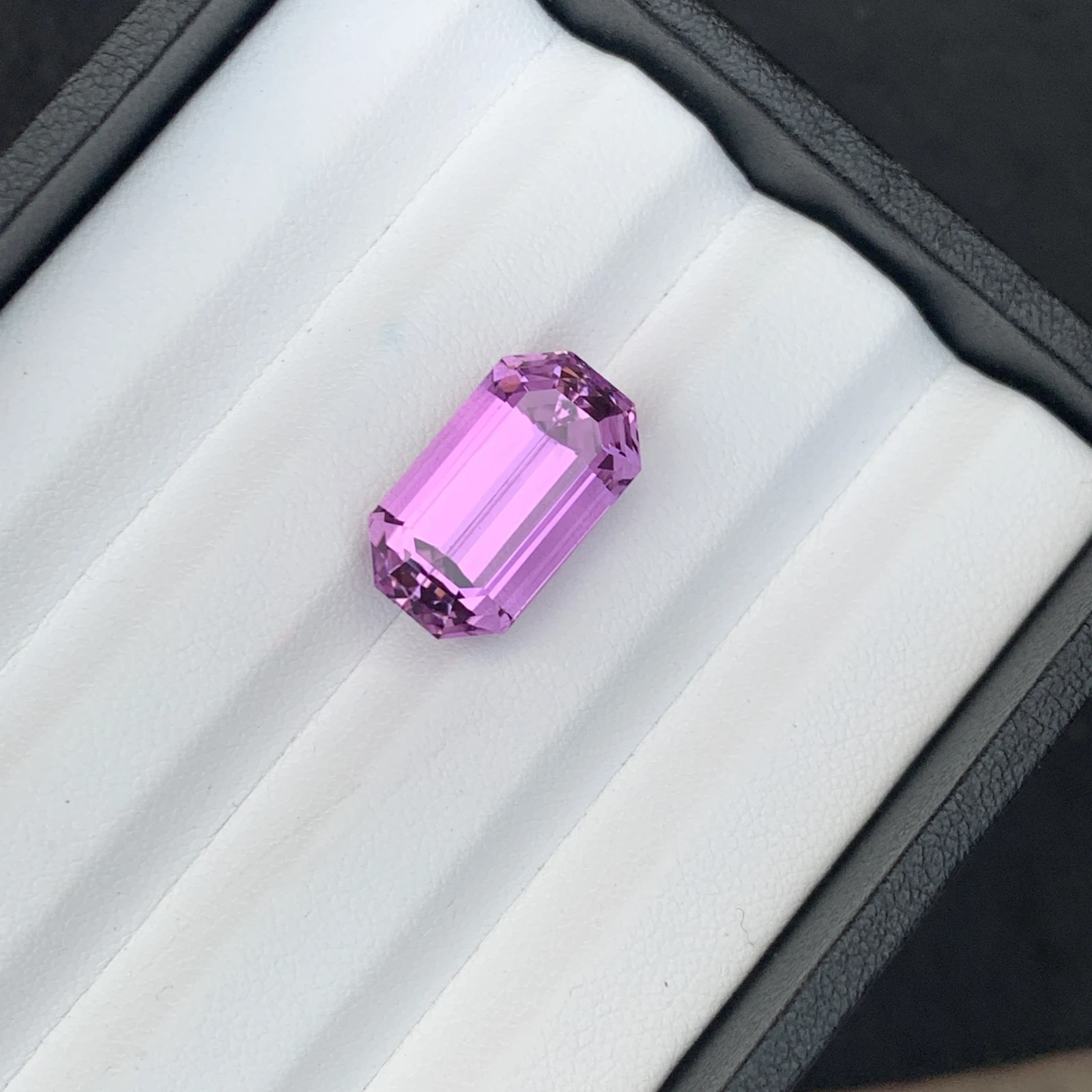 Natural Pinkish Purple Kunzite 16.03 Carat Faceted Emerald Cut Loose Gemstone — view 5