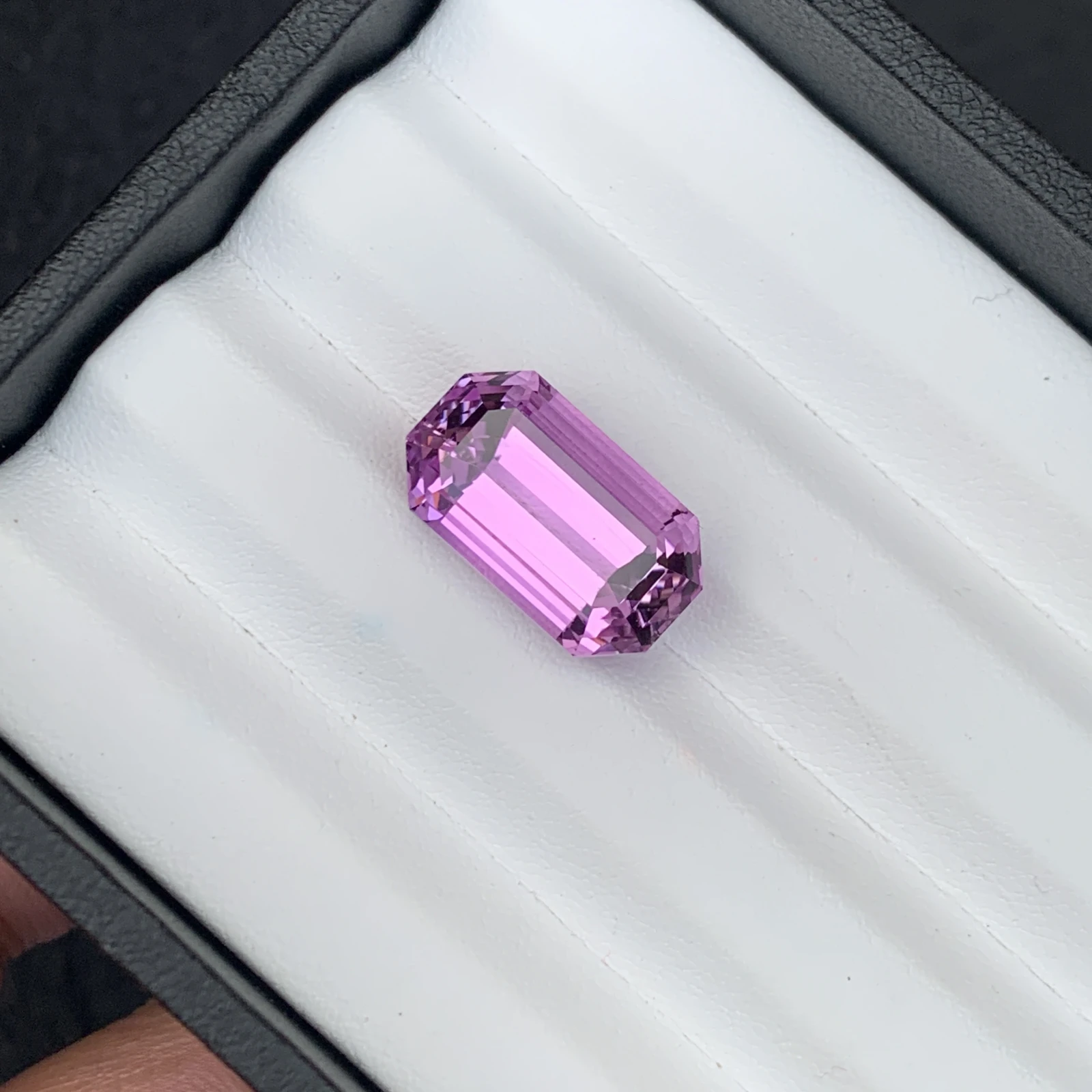 Natural Pinkish Purple Kunzite 16.03 Carat Faceted Emerald Cut Loose Gemstone — view 11