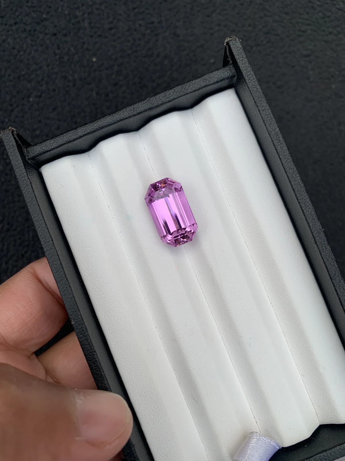 Natural Pinkish Purple Kunzite 16.03 Carat Faceted Emerald Cut Loose Gemstone — view 17