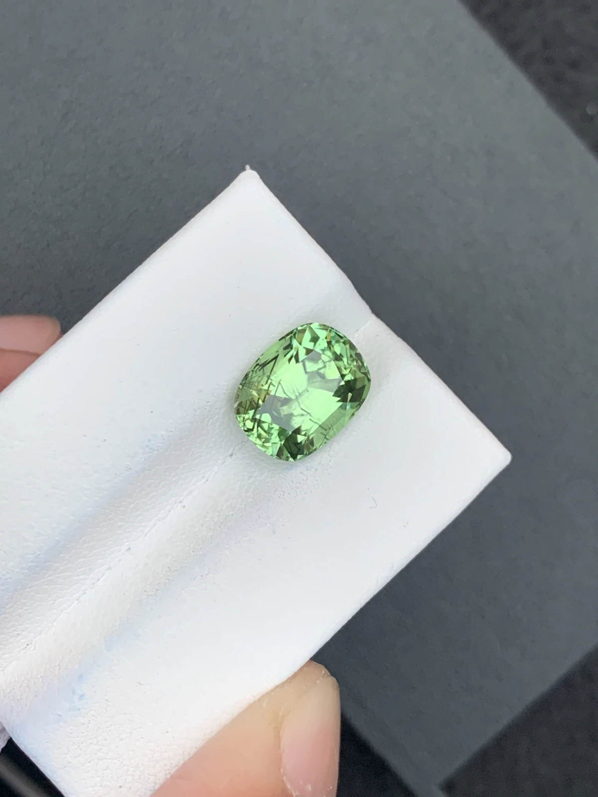 5.52 ct Natural Ludwigite Peridot Cushion Shape Loose Gemstone from Supat Valley Pakistan — view 4