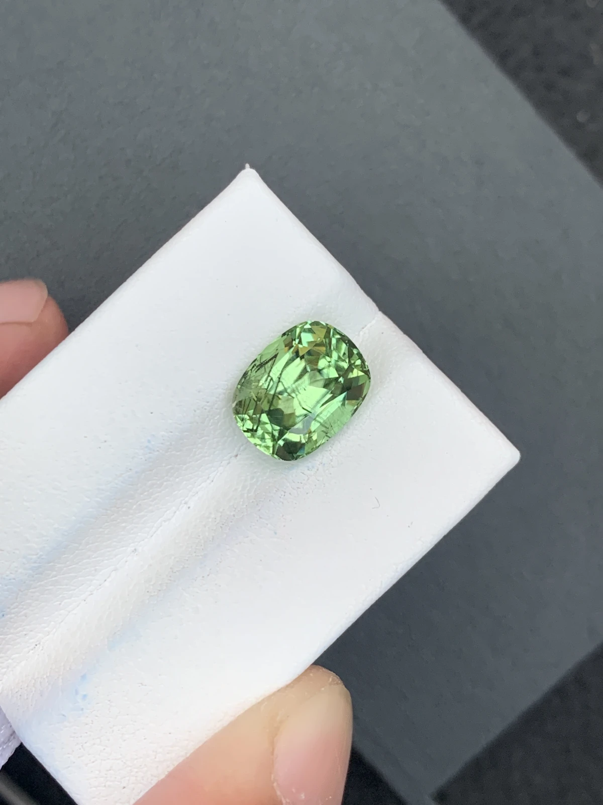 5.52 ct Natural Ludwigite Peridot Cushion Shape Loose Gemstone from Supat Valley Pakistan — view 5