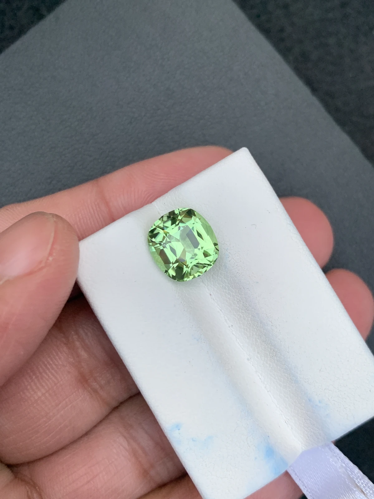 5.20 ct Natural Mint Green Peridot Cushion Shape Loose Gemstone from Supat Valley Pakistan — view 12