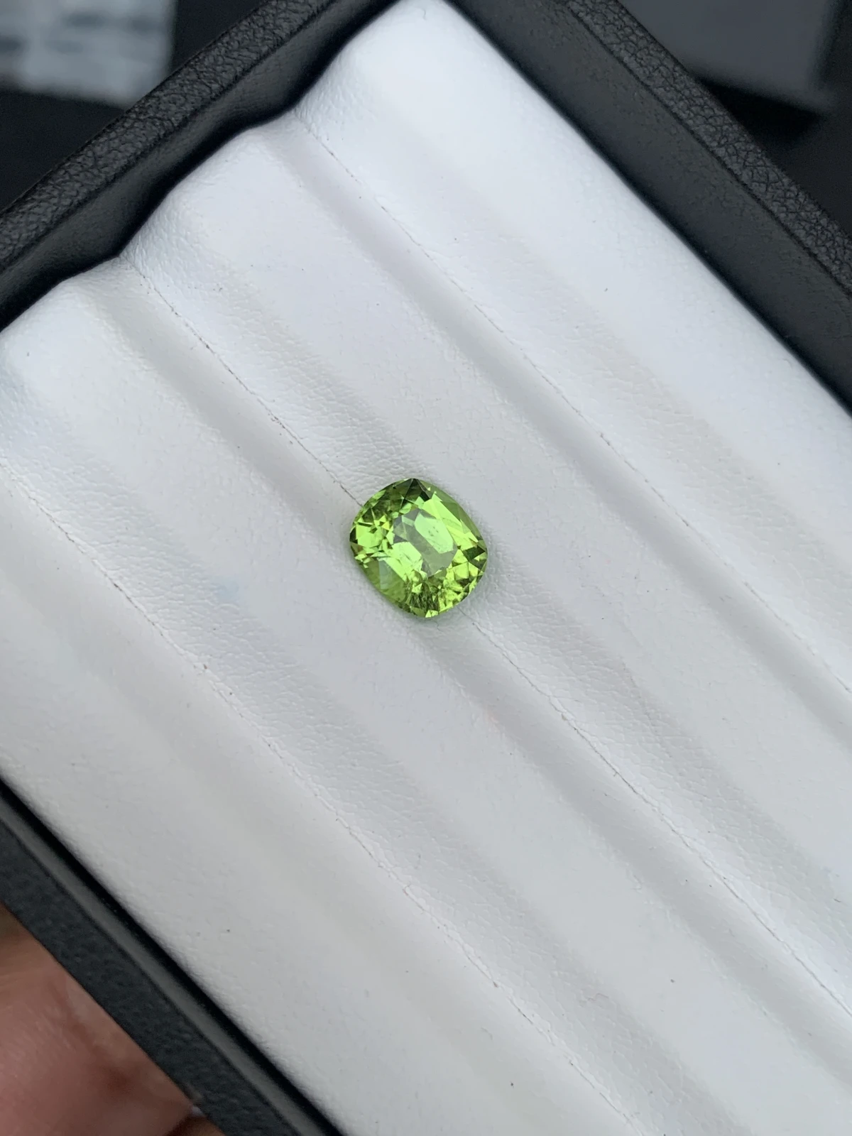 3.11 ct Natural Mint Green Peridot Cushion Shape Loose Gemstone from Supat Valley Pakistan — view 6